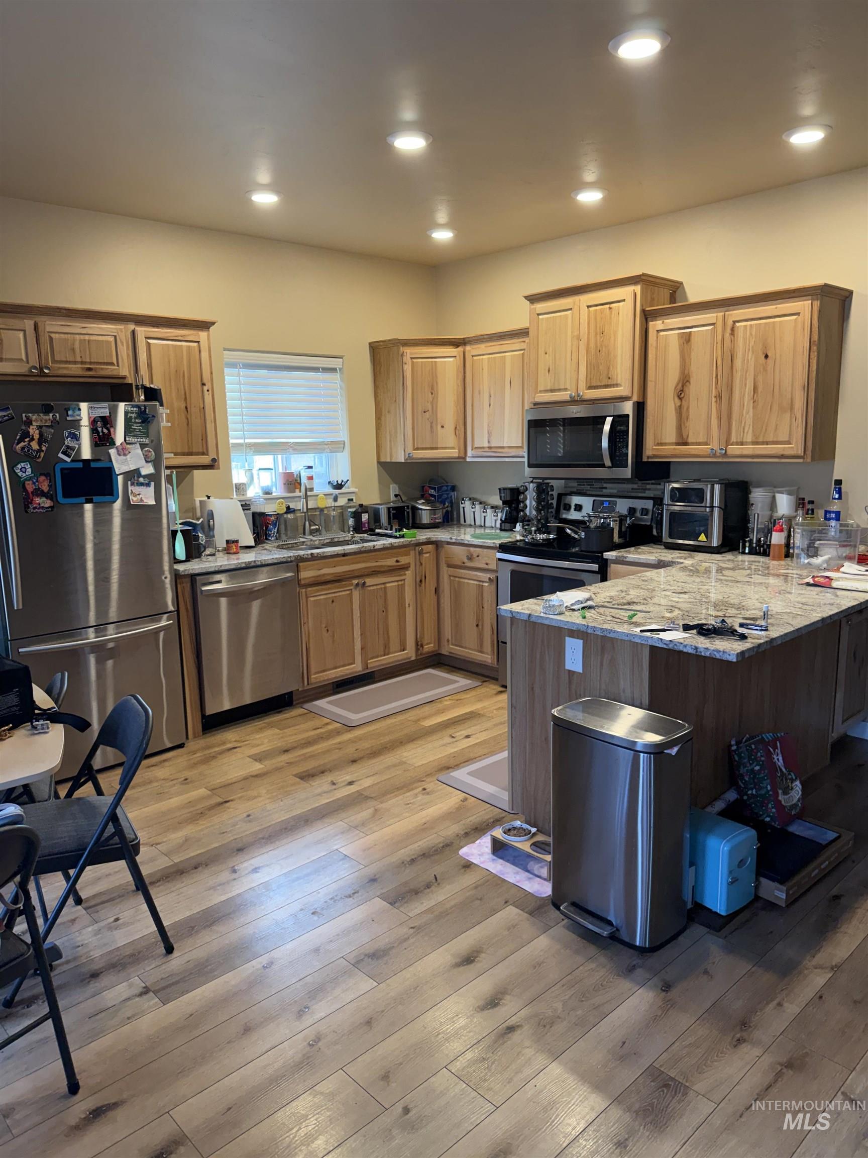 317/321 Adams St., Twin Falls, Idaho 83301, 2 Bedrooms, 2 Bathrooms, Residential Income For Sale, Price $417,900, 98980416