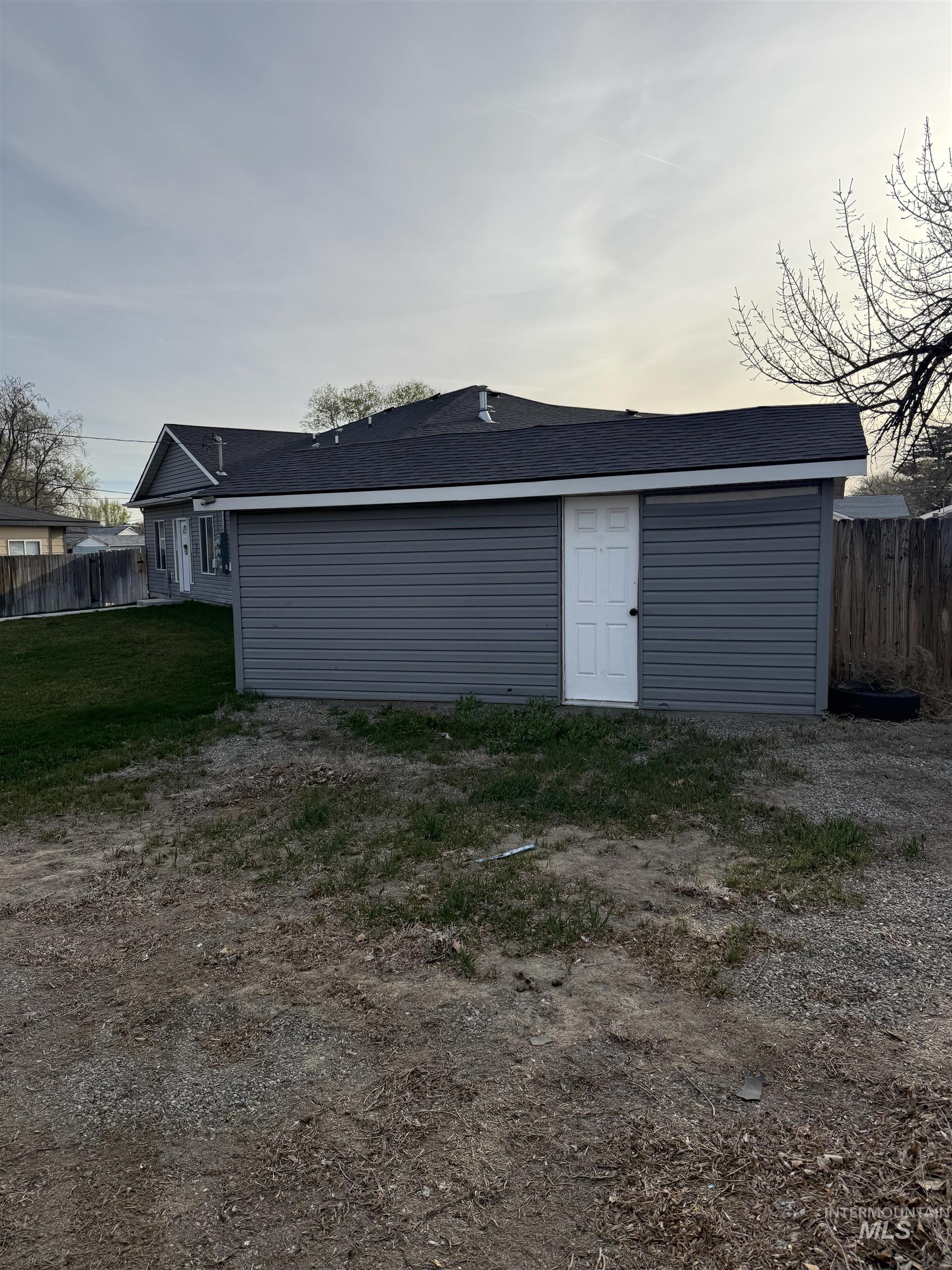 317/321 Adams St., Twin Falls, Idaho 83301, 2 Bedrooms, 2 Bathrooms, Residential Income For Sale, Price $417,900, 98980416