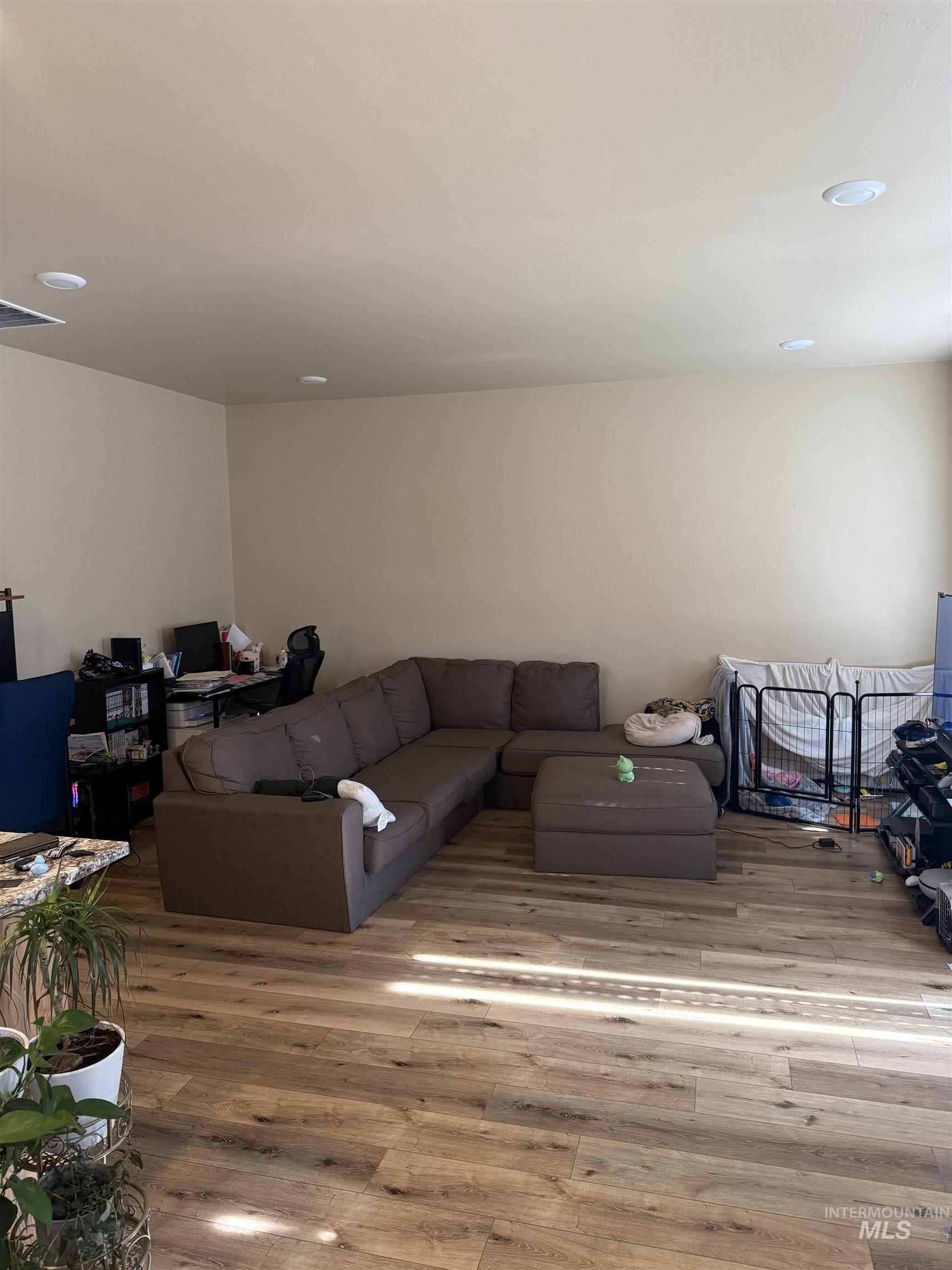 317/321 Adams St., Twin Falls, Idaho 83301, 2 Bedrooms, 2 Bathrooms, Residential Income For Sale, Price $417,900, 98980416