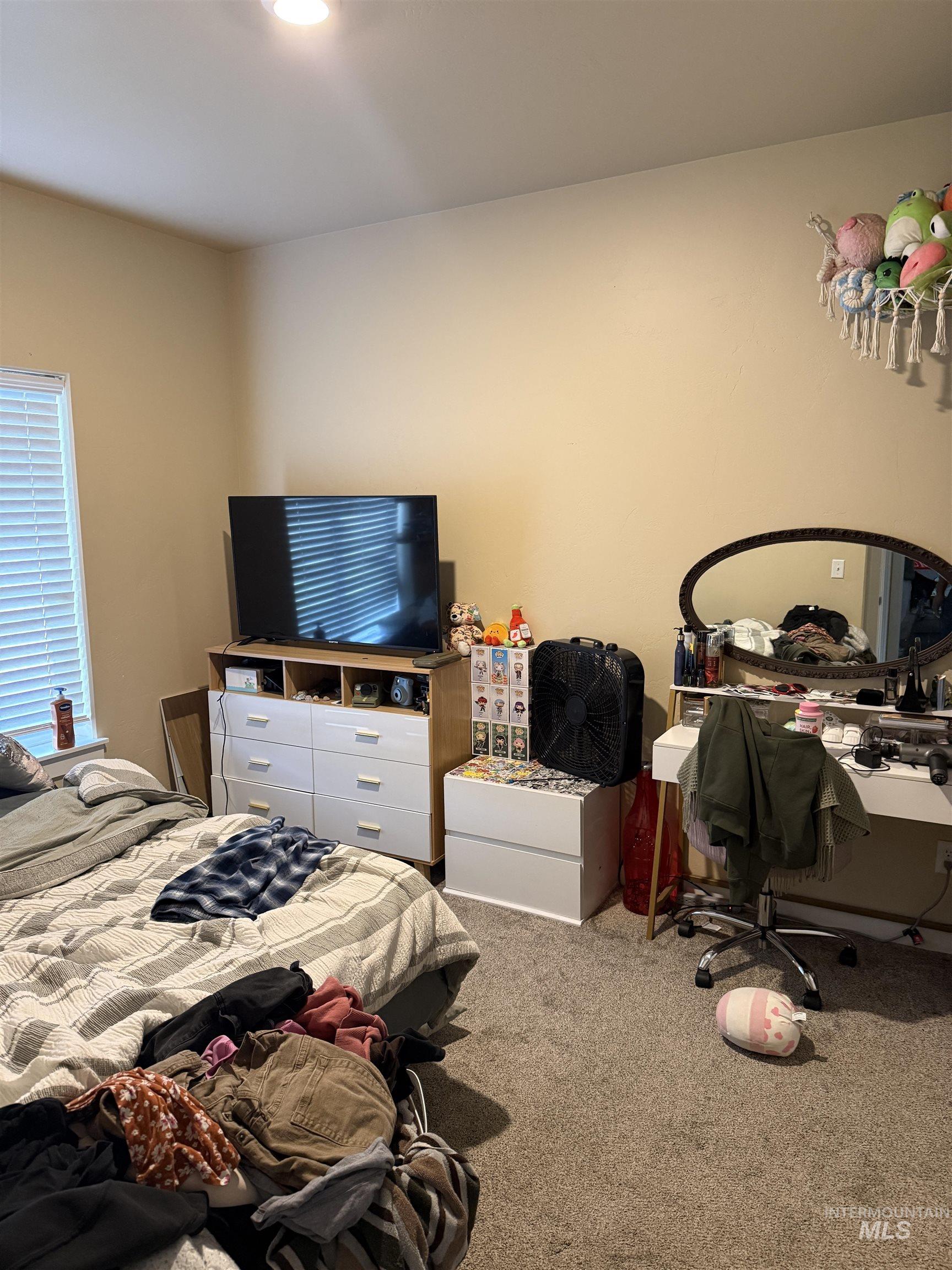 317/321 Adams St., Twin Falls, Idaho 83301, 2 Bedrooms, 2 Bathrooms, Residential Income For Sale, Price $417,900, 98980416