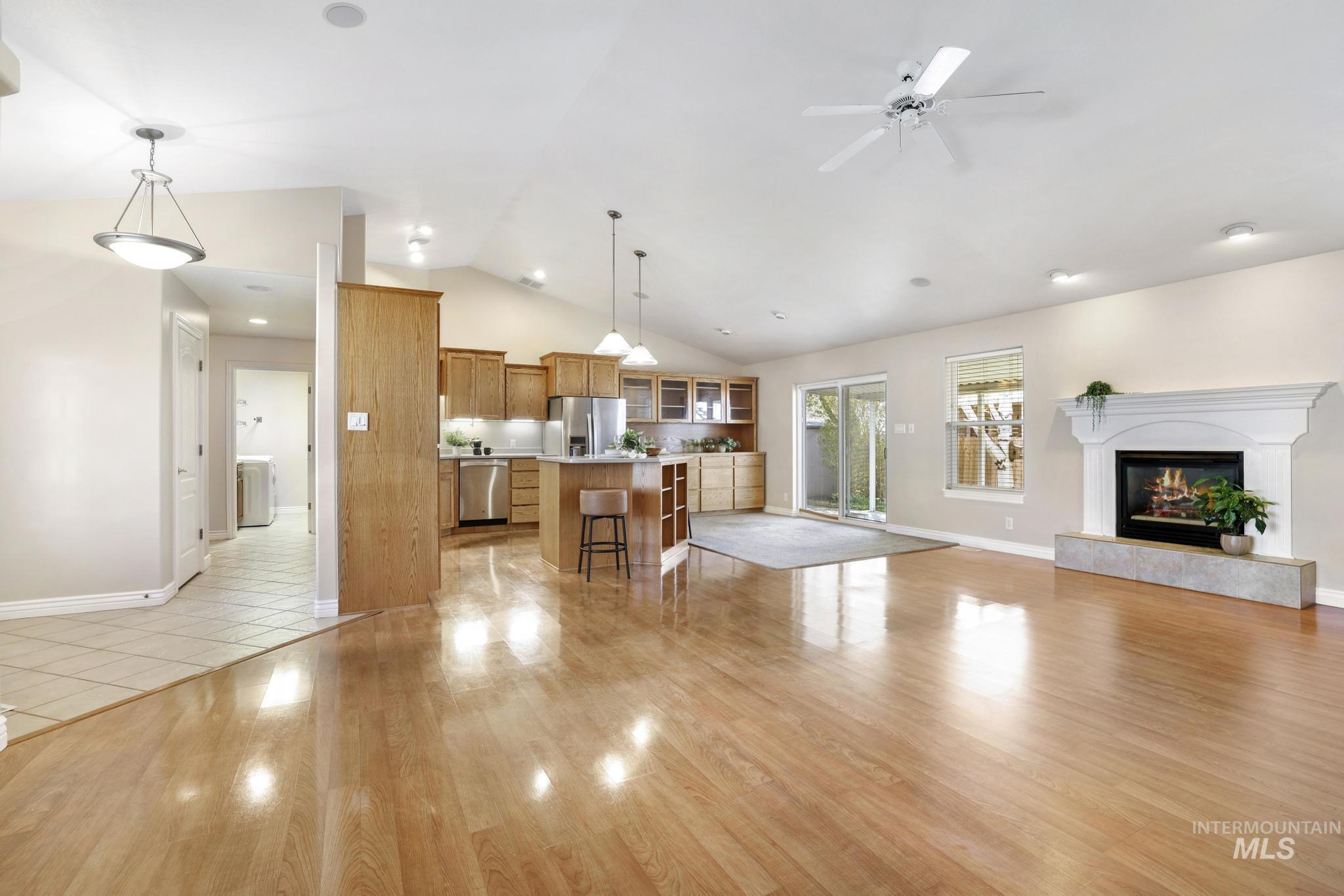 1220 Brundage Circle, Twin Falls, Idaho 83301, 5 Bedrooms, 2 Bathrooms, Residential For Sale, Price $499,900,MLS 98980420