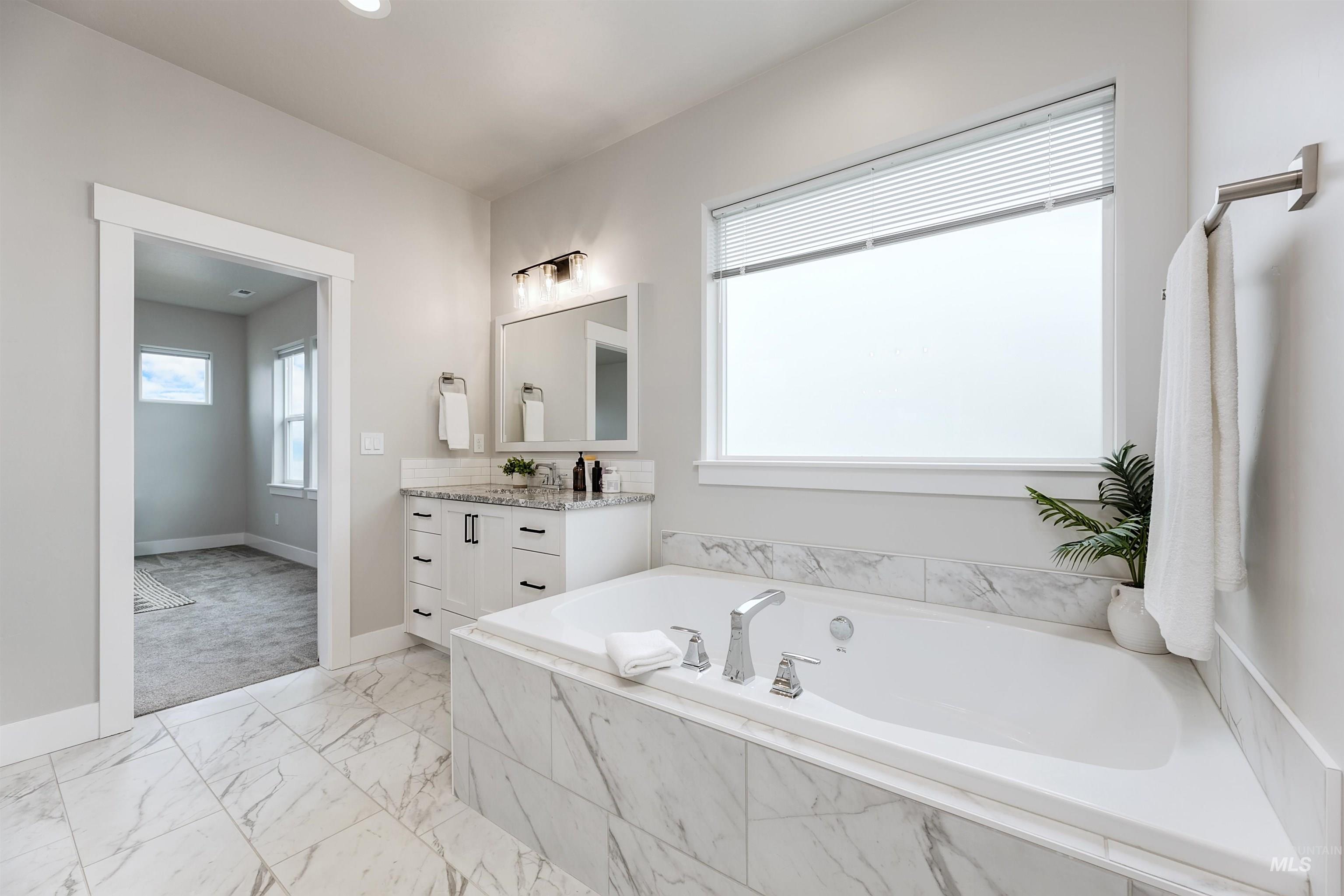 3106 E lawton, Meridian, Idaho 83642, 4 Bedrooms, 3 Bathrooms, Residential For Sale, Price $779,900,MLS 98980423