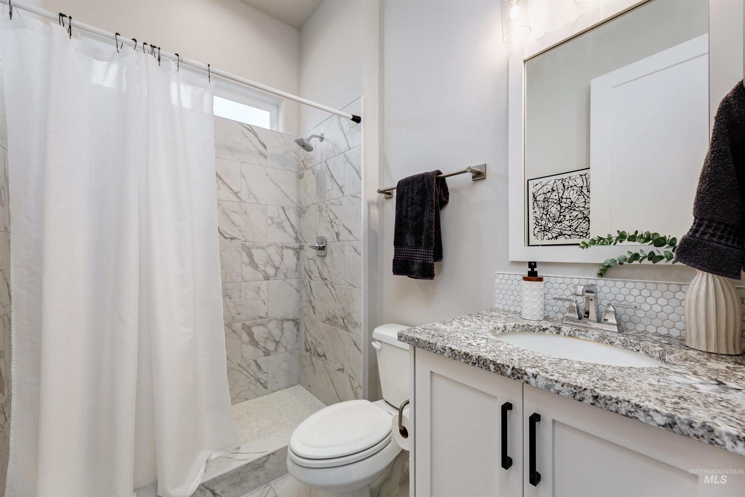 3106 E lawton, Meridian, Idaho 83642, 4 Bedrooms, 3 Bathrooms, Residential For Sale, Price $779,900,MLS 98980423