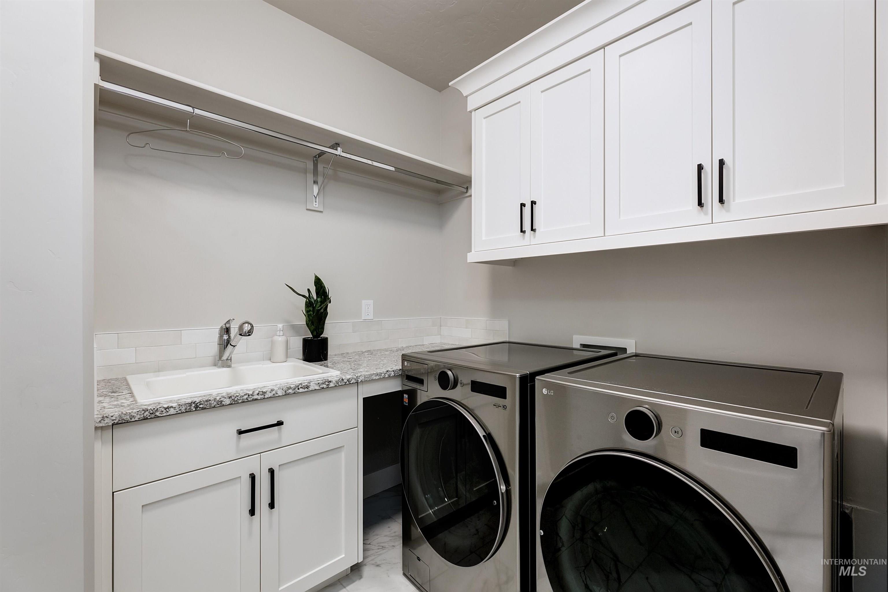 3106 E lawton, Meridian, Idaho 83642, 4 Bedrooms, 3 Bathrooms, Residential For Sale, Price $779,900,MLS 98980423