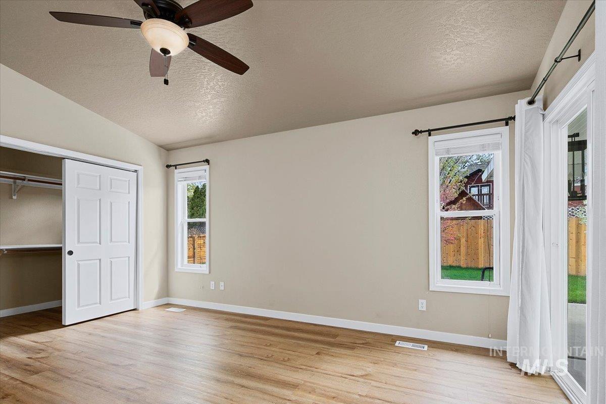 3824 W Aspen Creek Ct, Meridian, Idaho 83642, 3 Bedrooms, 2 Bathrooms, Residential For Sale, Price $588,000,MLS 98980425