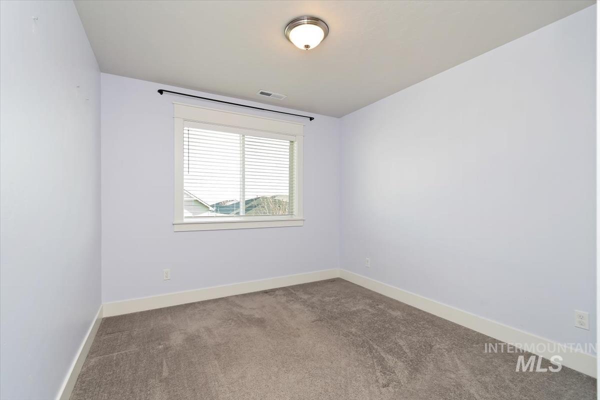 1216 E Fort Erie St., Kuna, Idaho 83634, 3 Bedrooms, 2.5 Bathrooms, Residential For Sale, Price $495,000,MLS 98980426