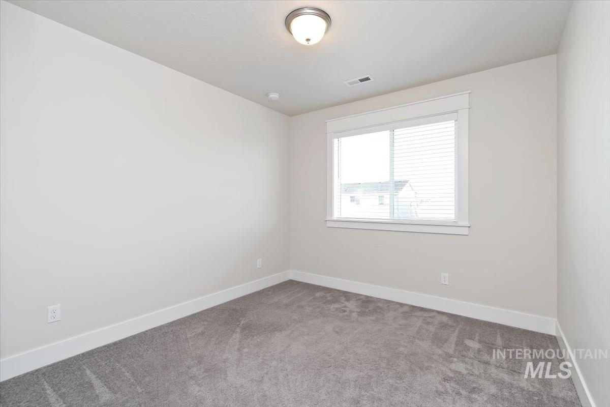 1216 E Fort Erie St., Kuna, Idaho 83634, 3 Bedrooms, 2.5 Bathrooms, Residential For Sale, Price $495,000,MLS 98980426