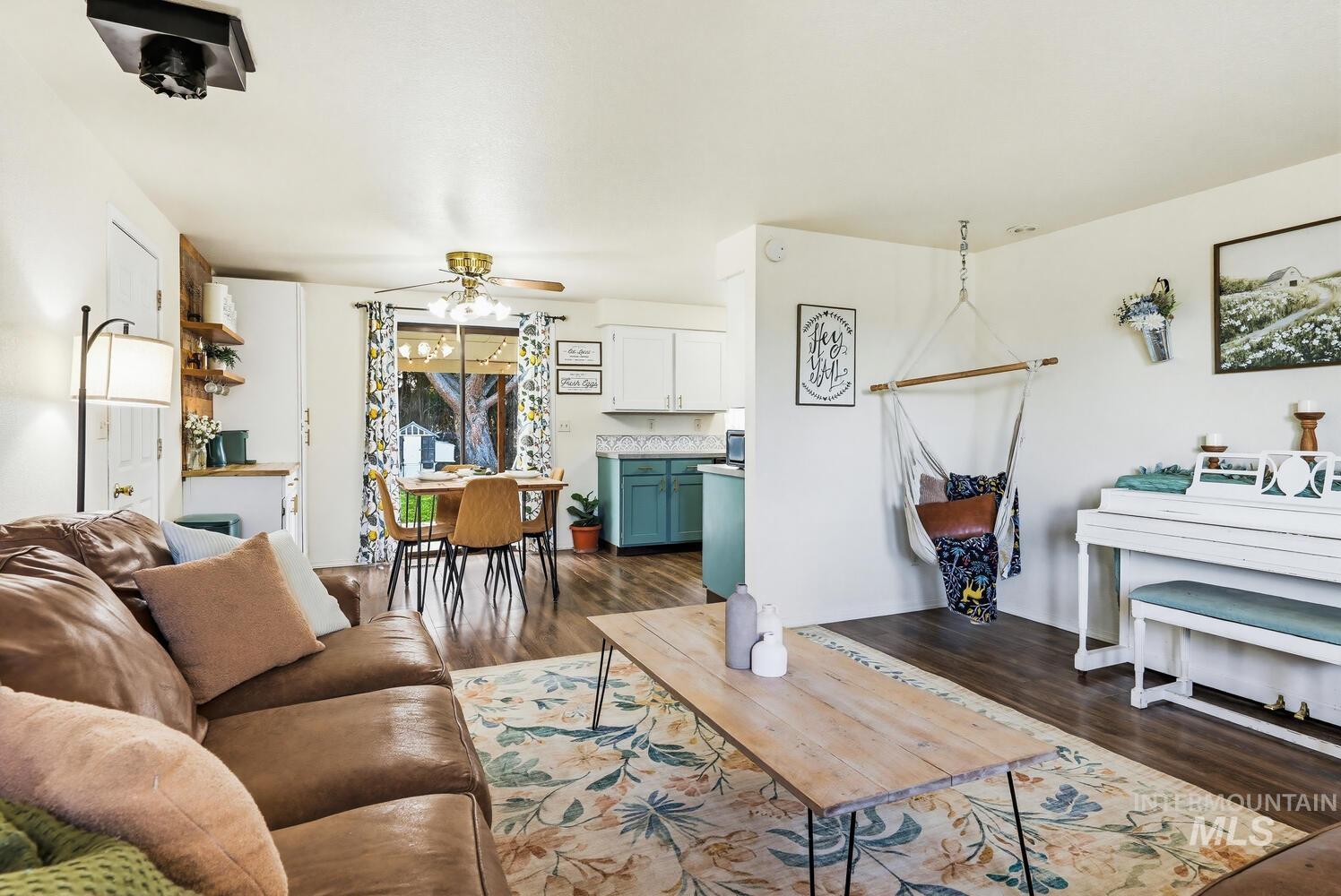 2820 Apollo Place, Caldwell, Idaho 83605, 3 Bedrooms, 1.5 Bathrooms, Residential For Sale, Price $321,900,MLS 98980427