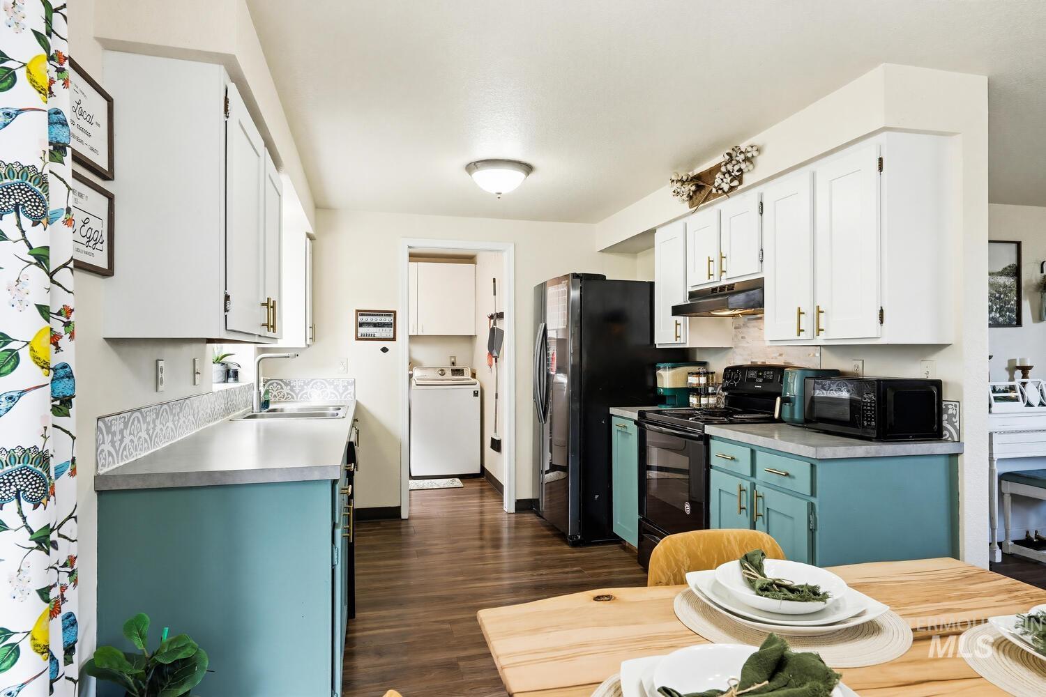 2820 Apollo Place, Caldwell, Idaho 83605, 3 Bedrooms, 1.5 Bathrooms, Residential For Sale, Price $321,900,MLS 98980427