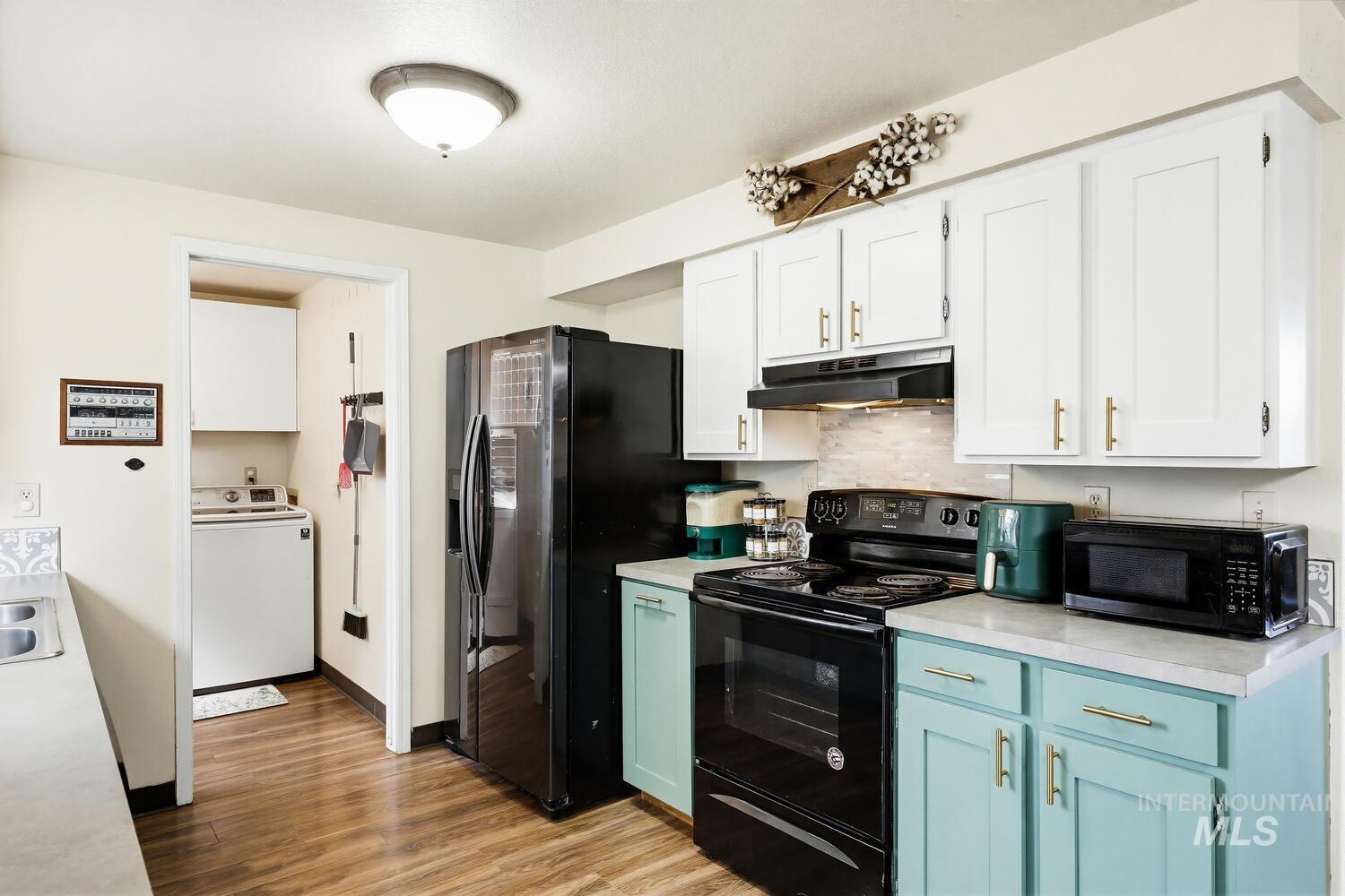 2820 Apollo Place, Caldwell, Idaho 83605, 3 Bedrooms, 1.5 Bathrooms, Residential For Sale, Price $321,900,MLS 98980427