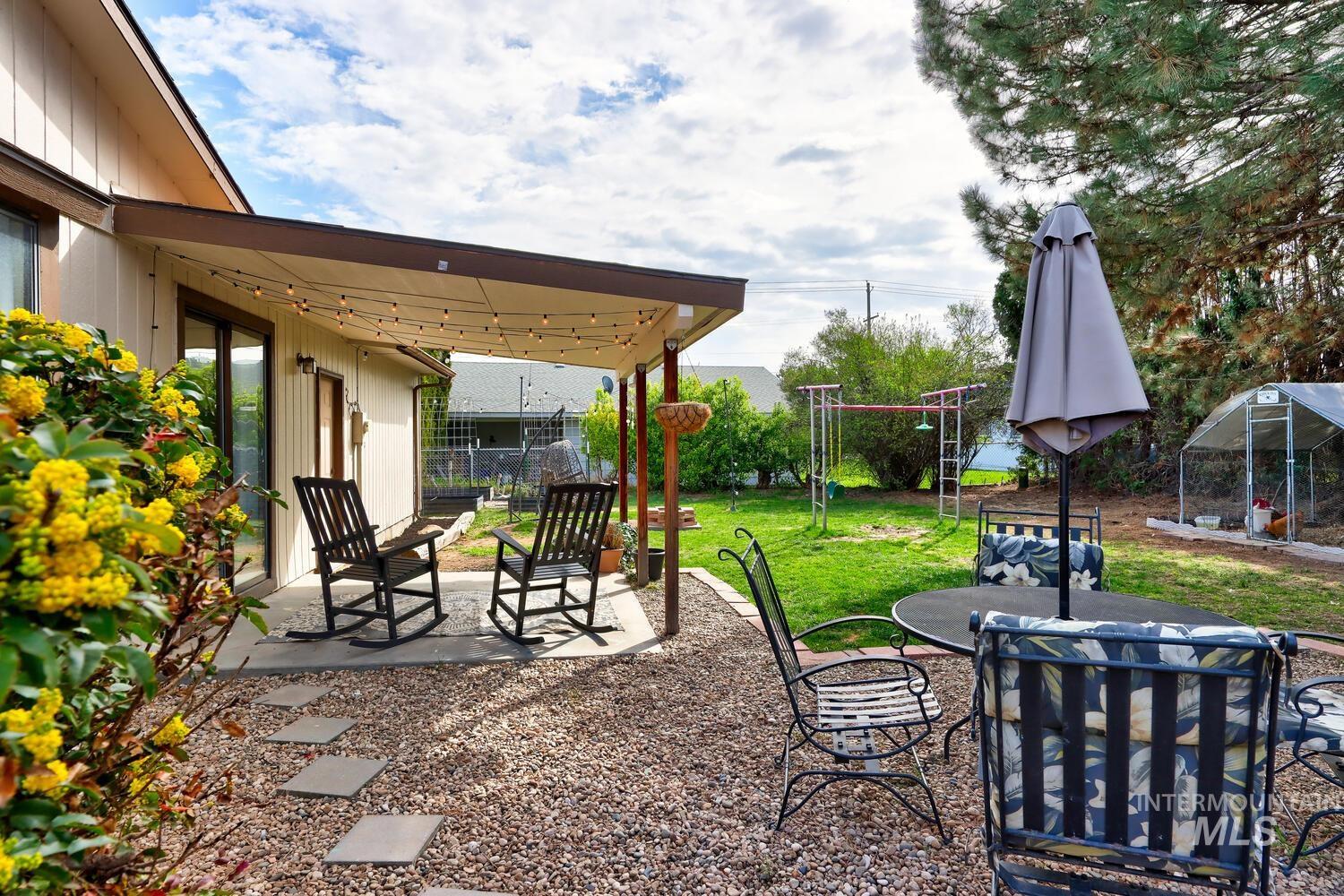 2820 Apollo Place, Caldwell, Idaho 83605, 3 Bedrooms, 1.5 Bathrooms, Residential For Sale, Price $321,900,MLS 98980427