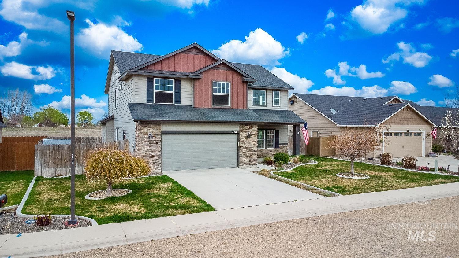 2515 Fallcrest St., Caldwell, Idaho 83607, 4 Bedrooms, 2.5 Bathrooms, Residential For Sale, Price $479,500, 98980437