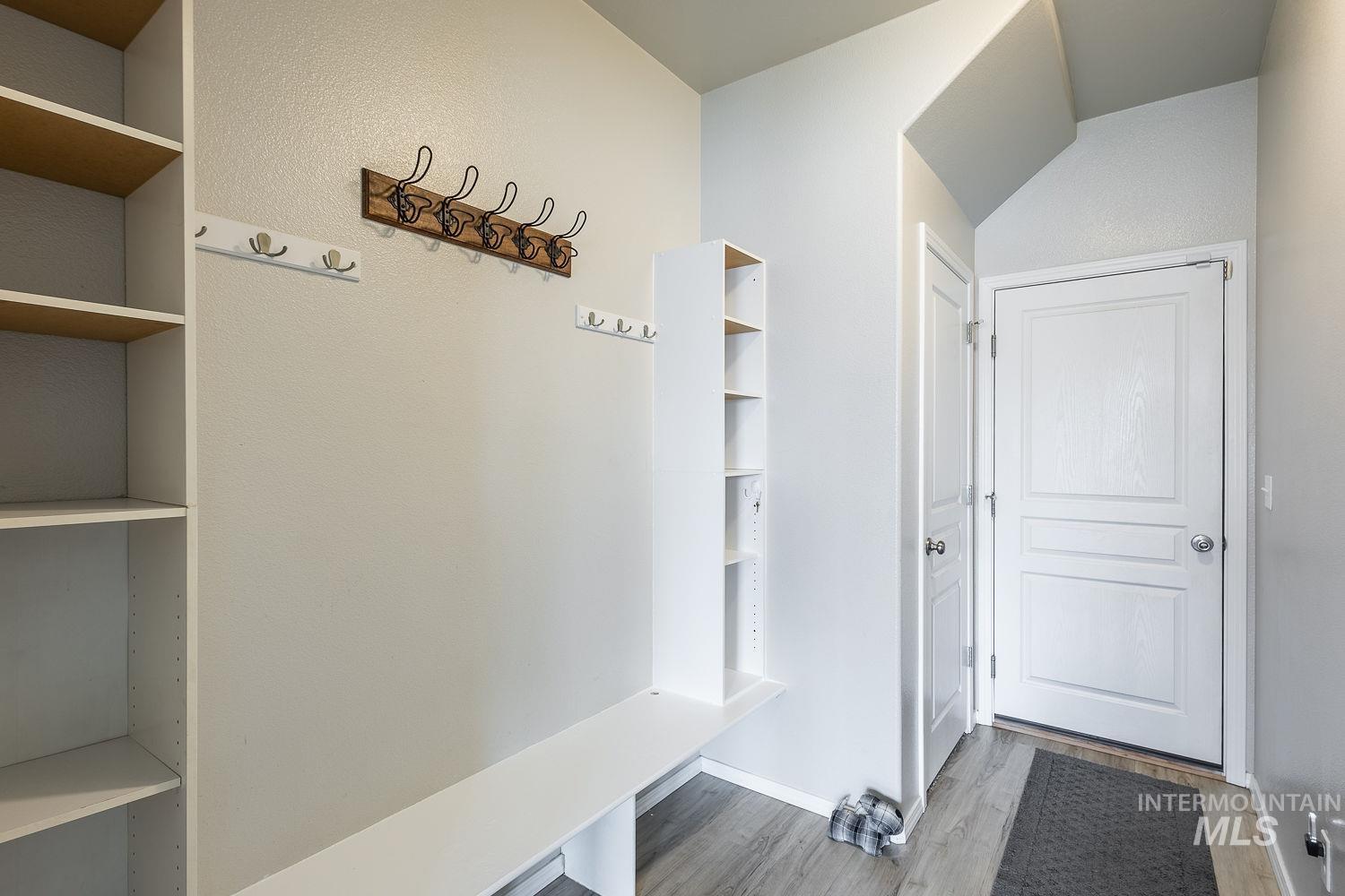 2515 Fallcrest St., Caldwell, Idaho 83607, 4 Bedrooms, 2.5 Bathrooms, Residential For Sale, Price $479,500, 98980437