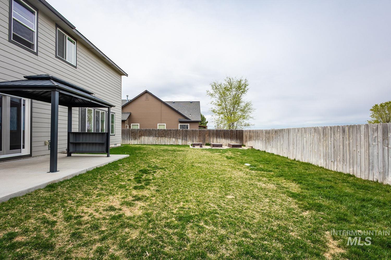 2515 Fallcrest St., Caldwell, Idaho 83607, 4 Bedrooms, 2.5 Bathrooms, Residential For Sale, Price $479,500, 98980437