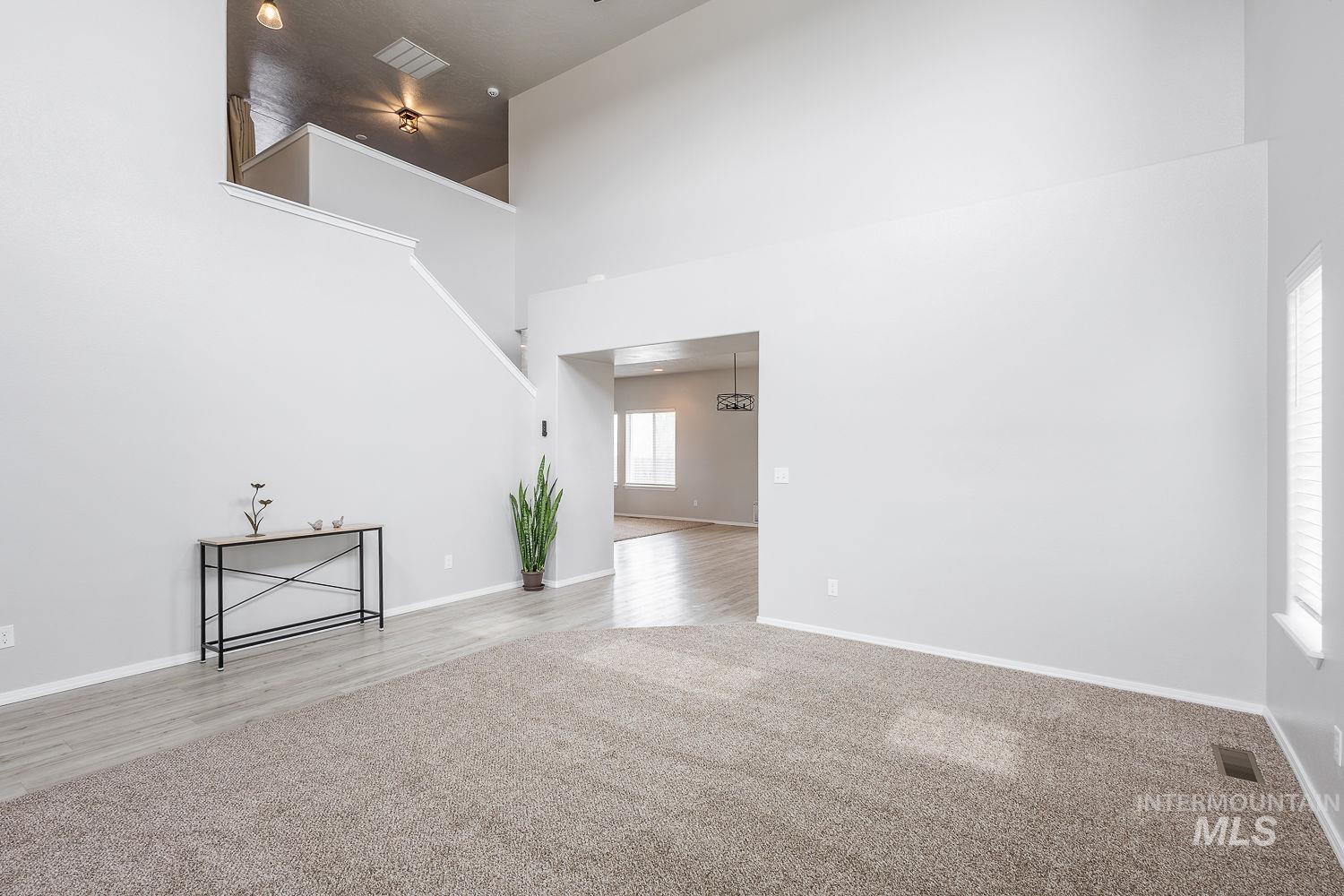 2515 Fallcrest St., Caldwell, Idaho 83607, 4 Bedrooms, 2.5 Bathrooms, Residential For Sale, Price $479,500, 98980437