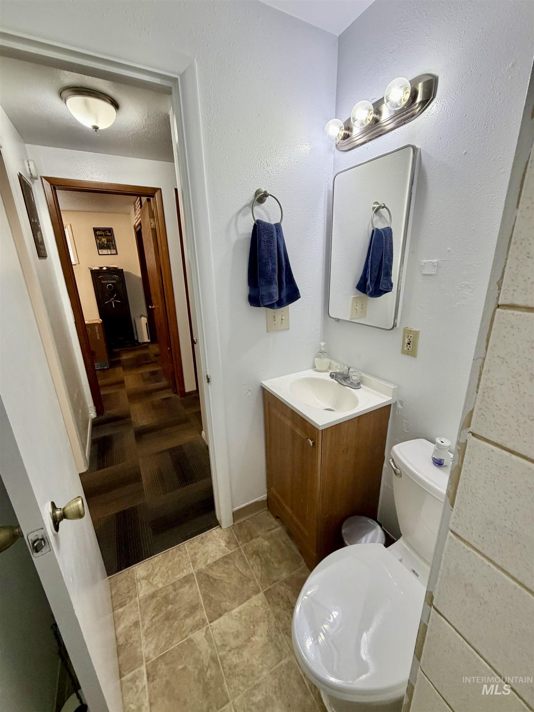 1002-1004 S Shoshone Street, Boise, Idaho 83705, 2 Bedrooms, 1 Bathroom, Residential Income For Sale, Price $749,900,MLS 98980438