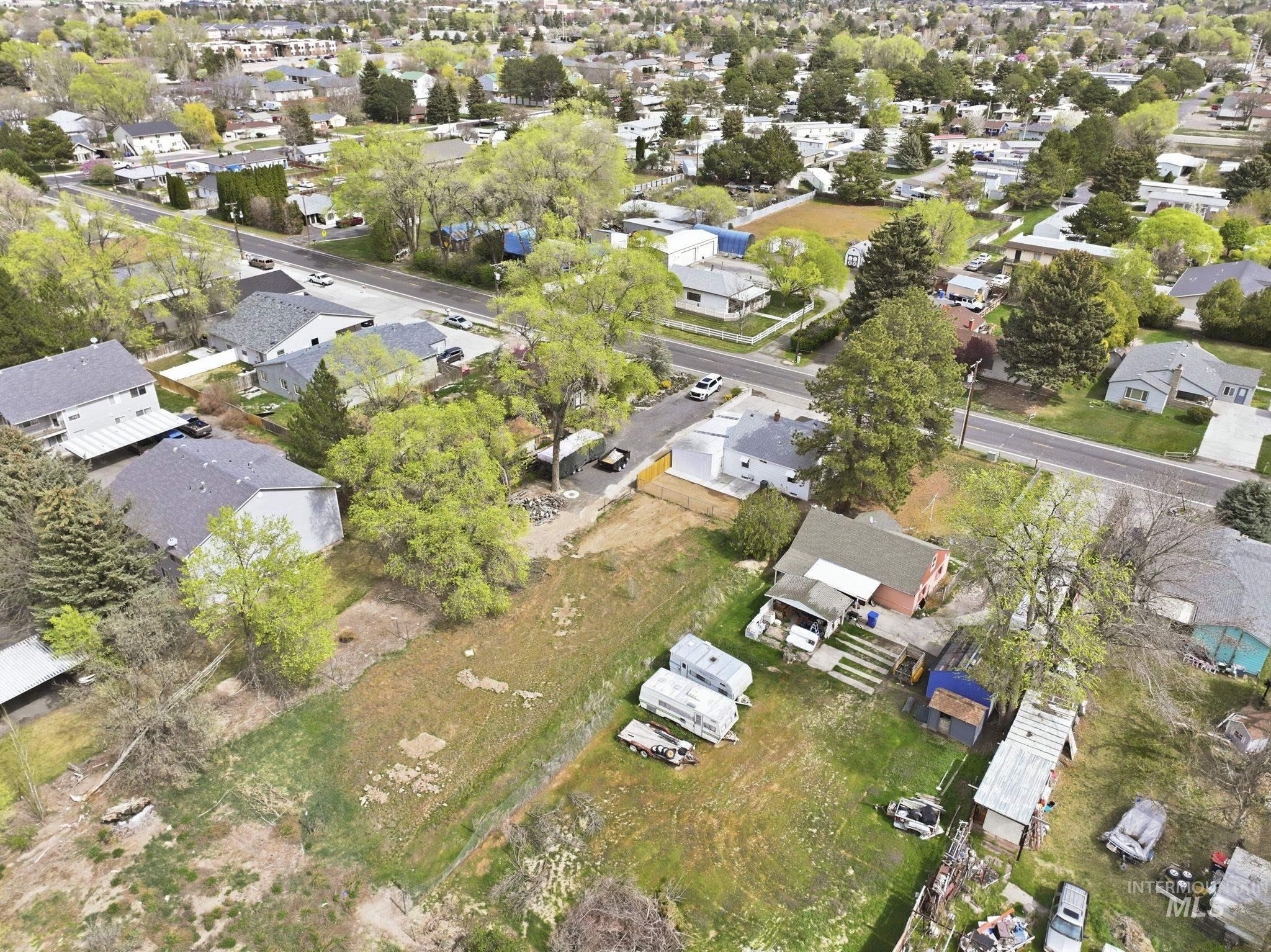 575 Sparks St N, Twin Falls, Idaho 83301-4646, 3 Bedrooms, 2 Bathrooms, Residential For Sale, Price $349,500,MLS 98980439