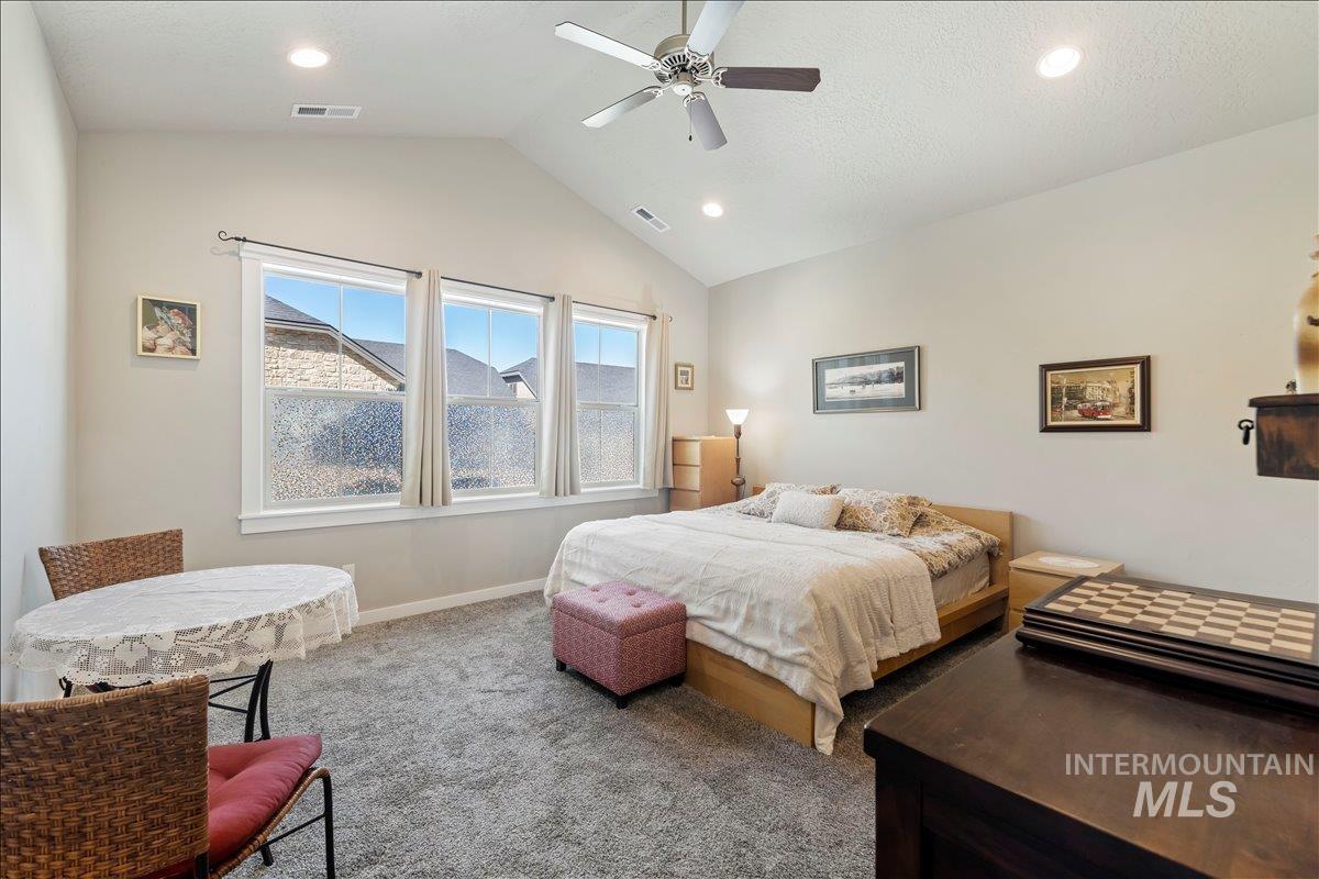 4132 E Silverking Ln, Meridian, Idaho 83642, 2 Bedrooms, 2 Bathrooms, Residential For Sale, Price $505,000, 98980442