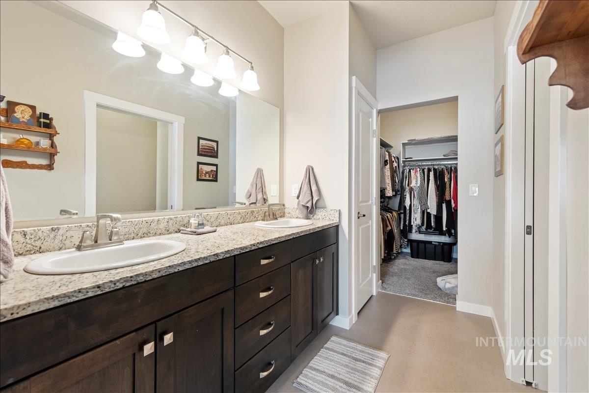 4132 E Silverking Ln, Meridian, Idaho 83642, 2 Bedrooms, 2 Bathrooms, Residential For Sale, Price $505,000, 98980442