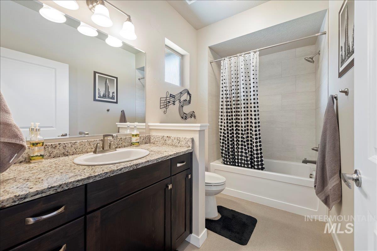 4132 E Silverking Ln, Meridian, Idaho 83642, 2 Bedrooms, 2 Bathrooms, Residential For Sale, Price $505,000, 98980442