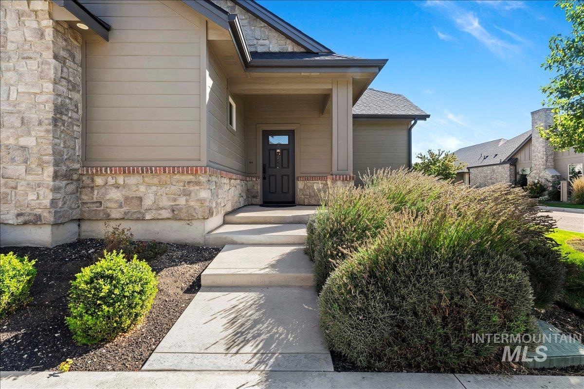 4132 E Silverking Ln, Meridian, Idaho 83642, 2 Bedrooms, 2 Bathrooms, Residential For Sale, Price $505,000, 98980442