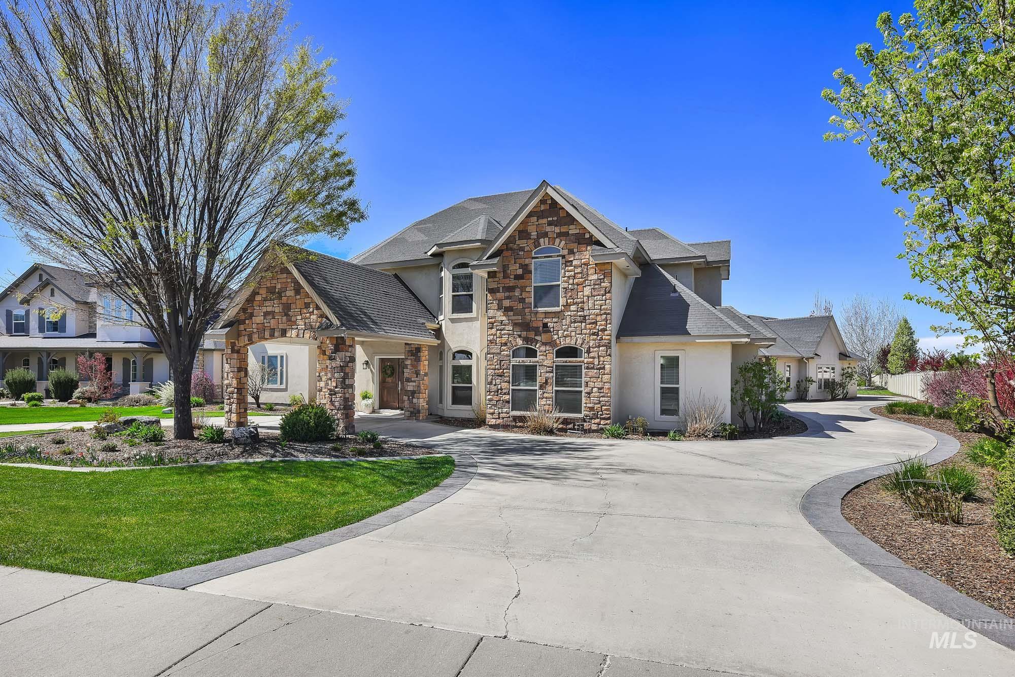 7095 S Pear Blossom Way, Meridian, Idaho 83642, 5 Bedrooms, 6 Bathrooms, Residential For Sale, Price $1,300,000, 98980448