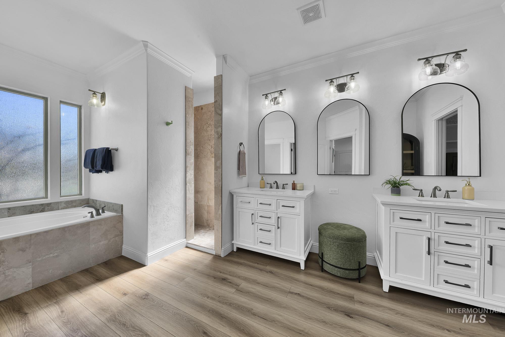 7095 S Pear Blossom Way, Meridian, Idaho 83642, 5 Bedrooms, 6 Bathrooms, Residential For Sale, Price $1,300,000, 98980448