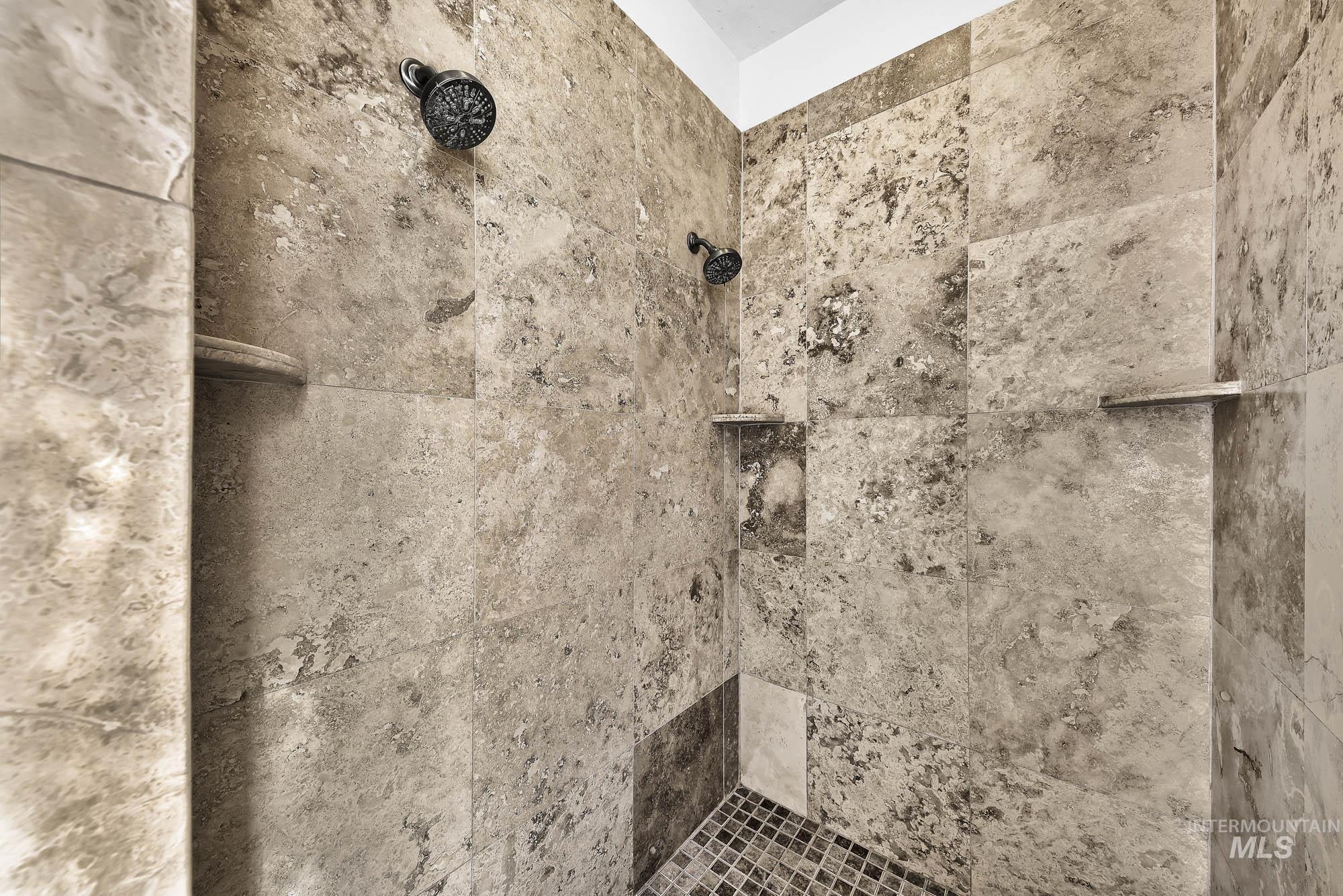 7095 S Pear Blossom Way, Meridian, Idaho 83642, 5 Bedrooms, 6 Bathrooms, Residential For Sale, Price $1,300,000, 98980448