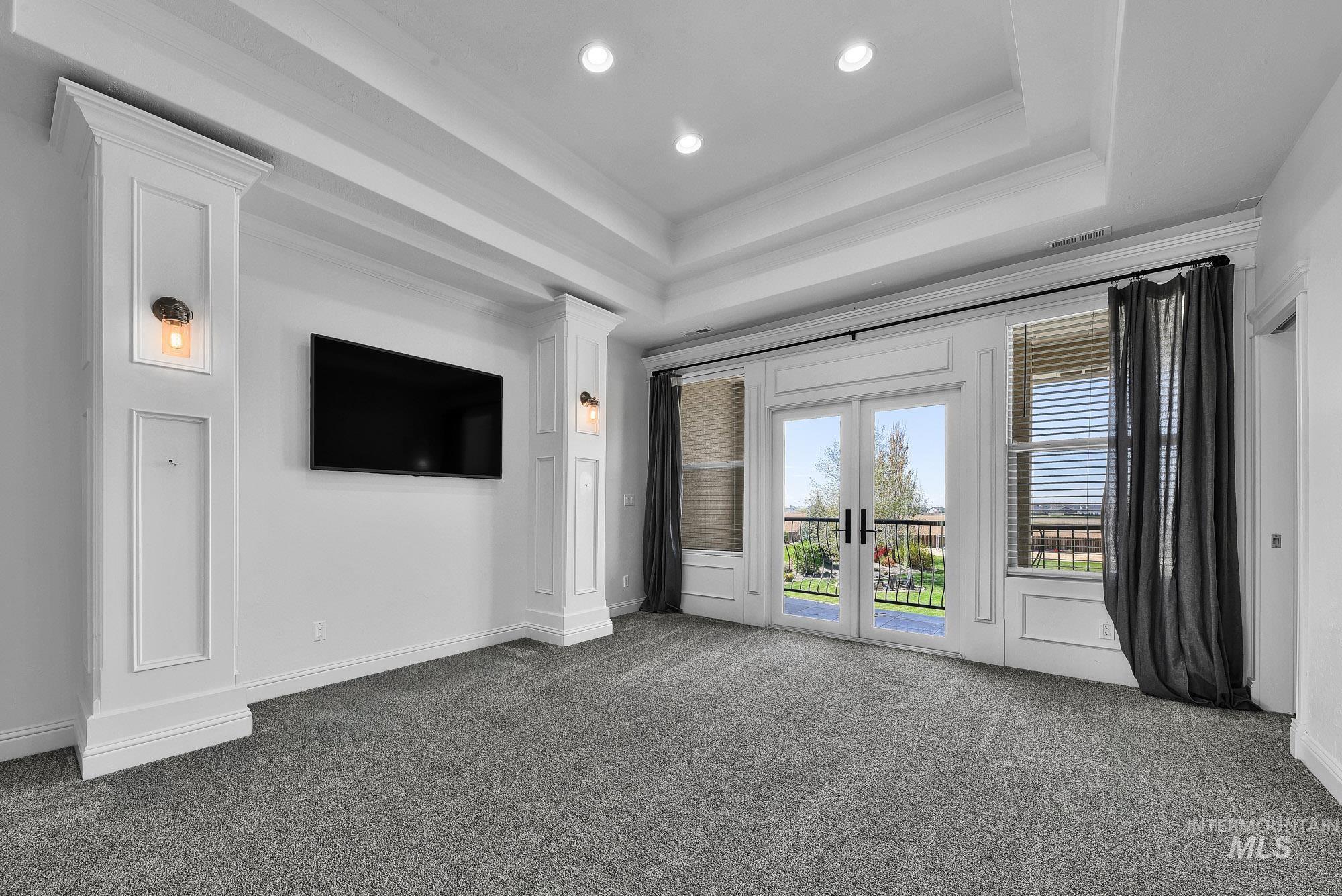 7095 S Pear Blossom Way, Meridian, Idaho 83642, 5 Bedrooms, 6 Bathrooms, Residential For Sale, Price $1,300,000, 98980448