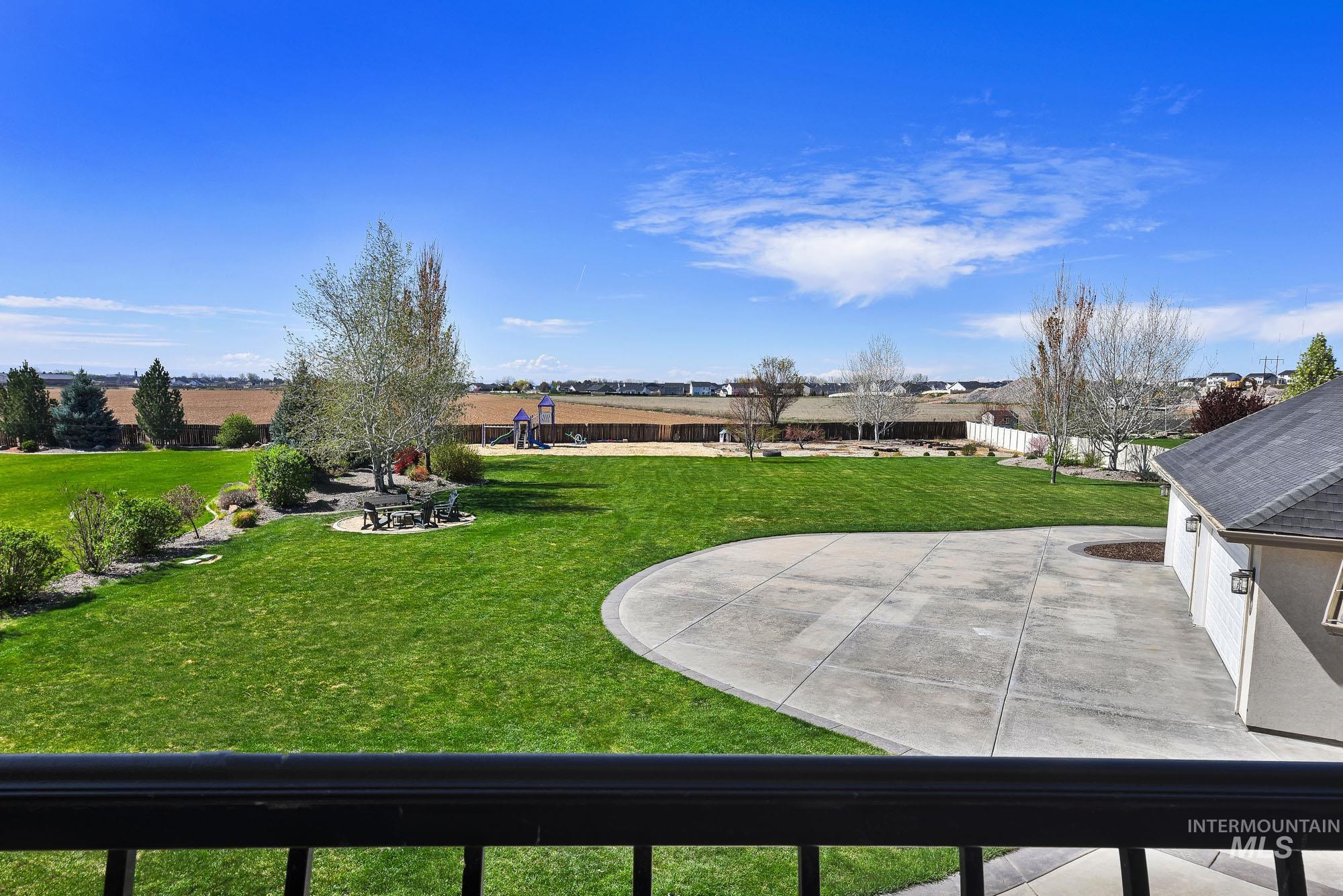 7095 S Pear Blossom Way, Meridian, Idaho 83642, 5 Bedrooms, 6 Bathrooms, Residential For Sale, Price $1,300,000, 98980448