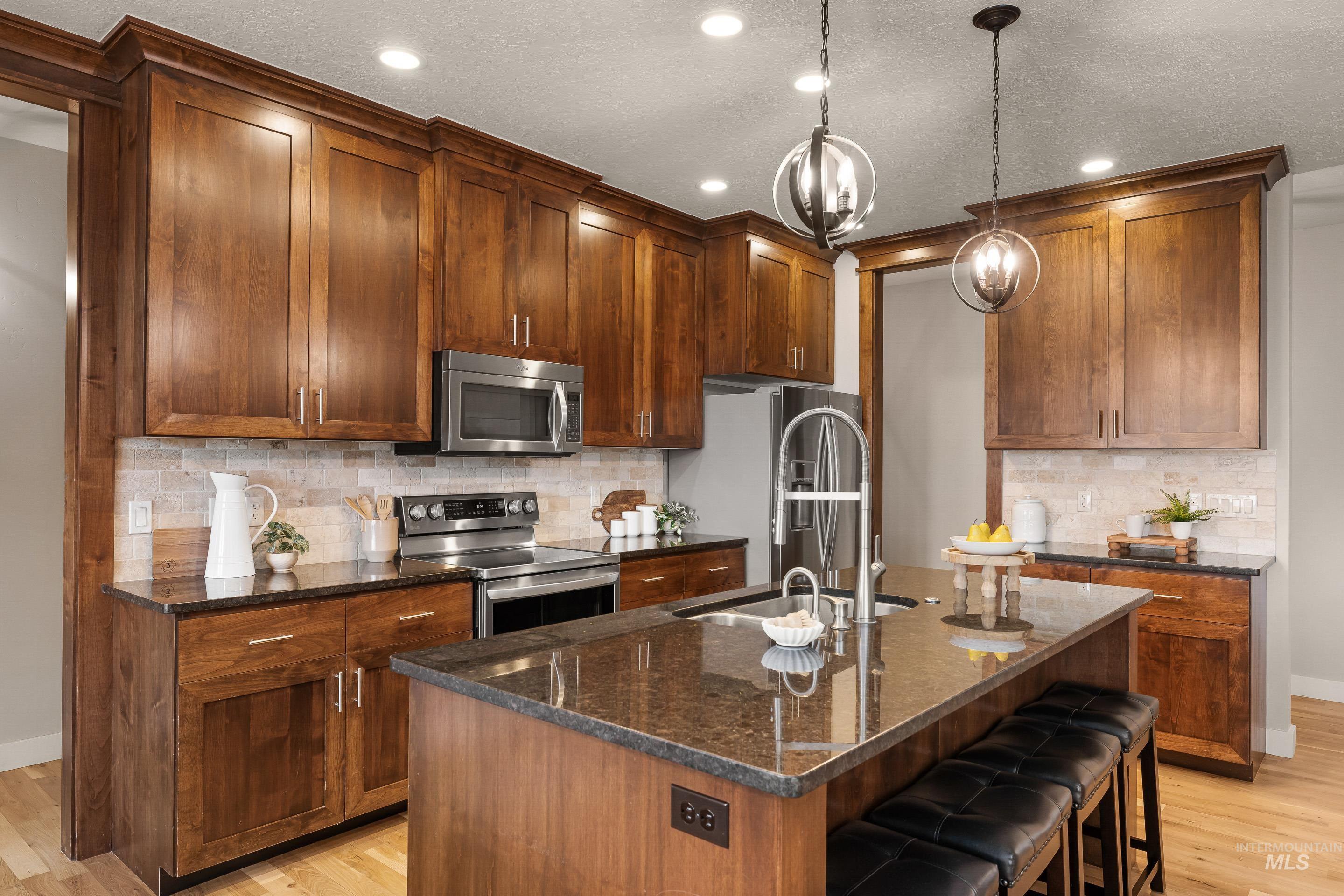 2043 W Soldotna St, Kuna, Idaho 83634, 4 Bedrooms, 2 Bathrooms, Residential For Sale, Price $629,000,MLS 98980450