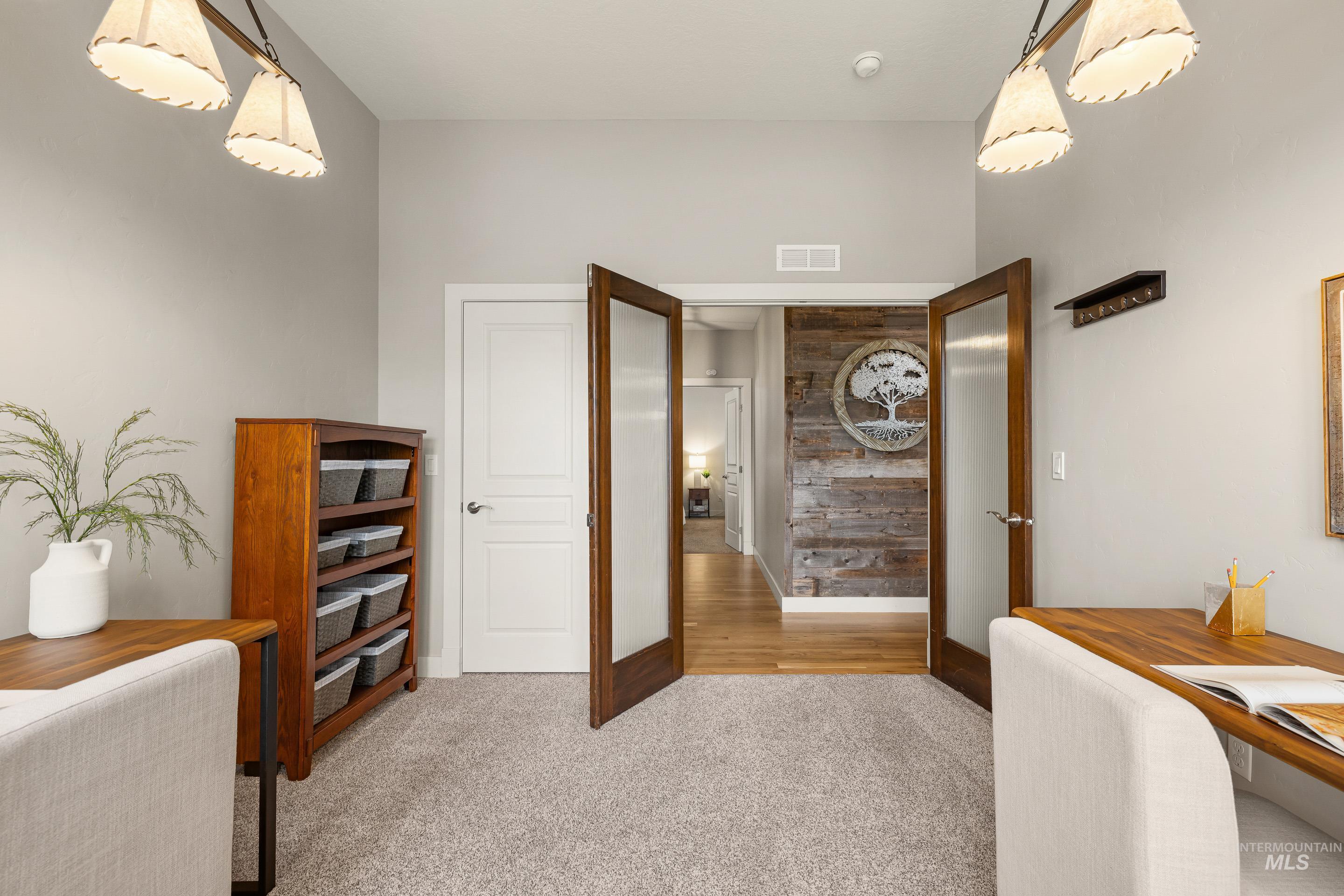 2043 W Soldotna St, Kuna, Idaho 83634, 4 Bedrooms, 2 Bathrooms, Residential For Sale, Price $629,000,MLS 98980450