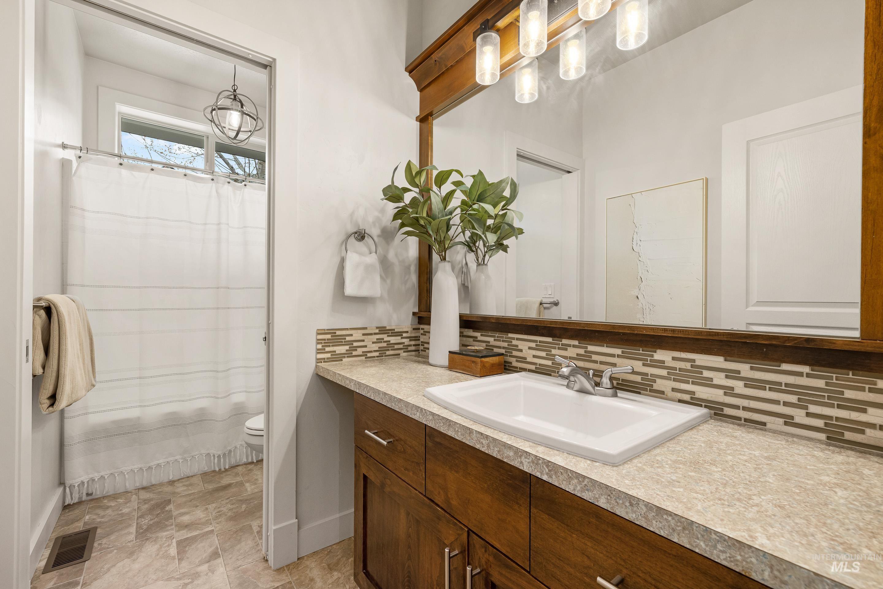 2043 W Soldotna St, Kuna, Idaho 83634, 4 Bedrooms, 2 Bathrooms, Residential For Sale, Price $629,000,MLS 98980450