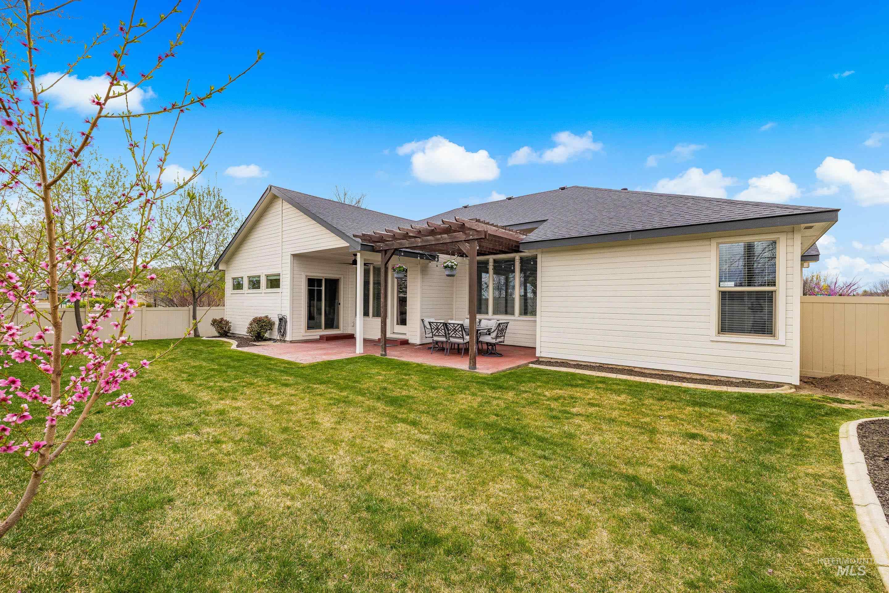 2043 W Soldotna St, Kuna, Idaho 83634, 4 Bedrooms, 2 Bathrooms, Residential For Sale, Price $629,000,MLS 98980450