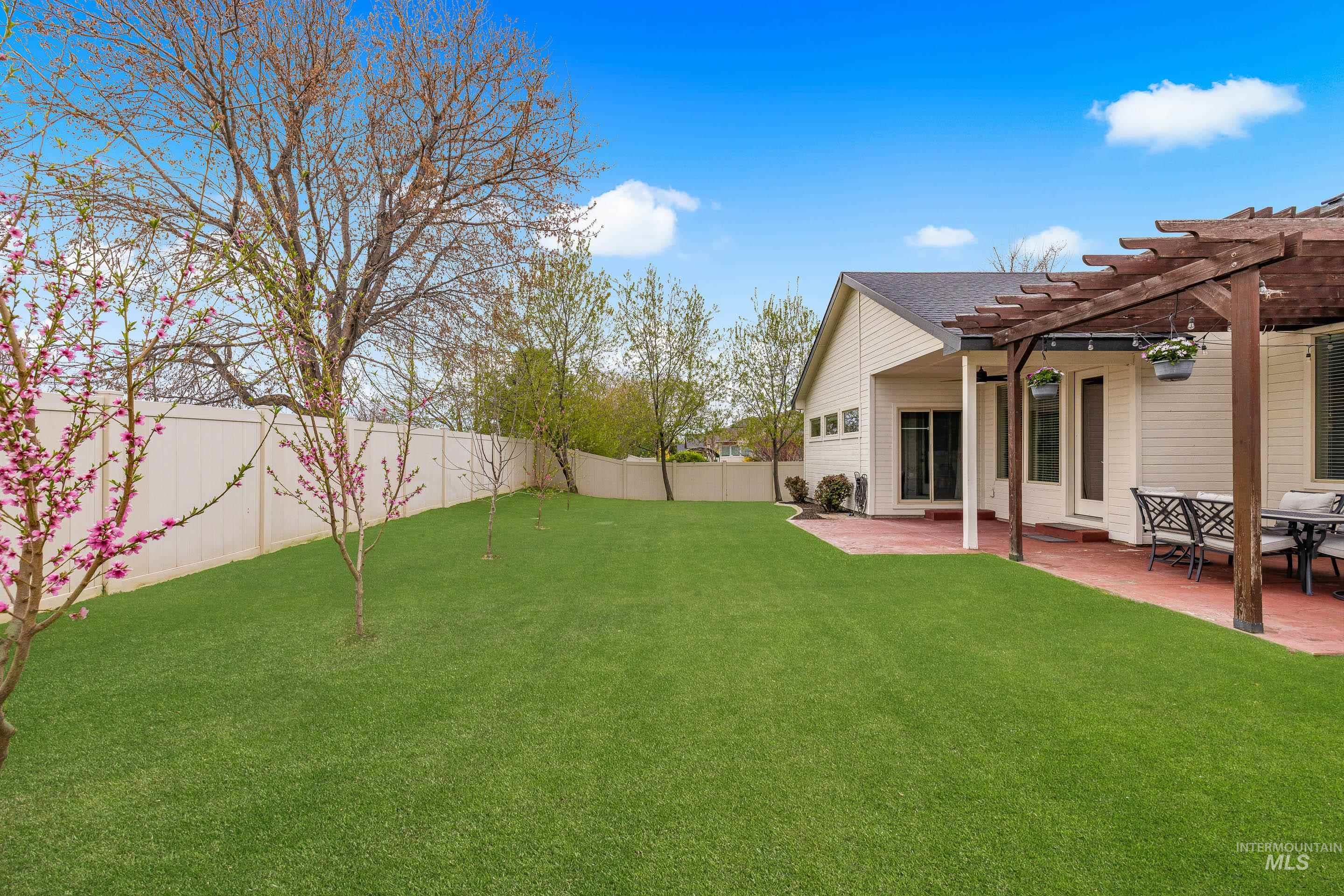 2043 W Soldotna St, Kuna, Idaho 83634, 4 Bedrooms, 2 Bathrooms, Residential For Sale, Price $629,000, 98980450