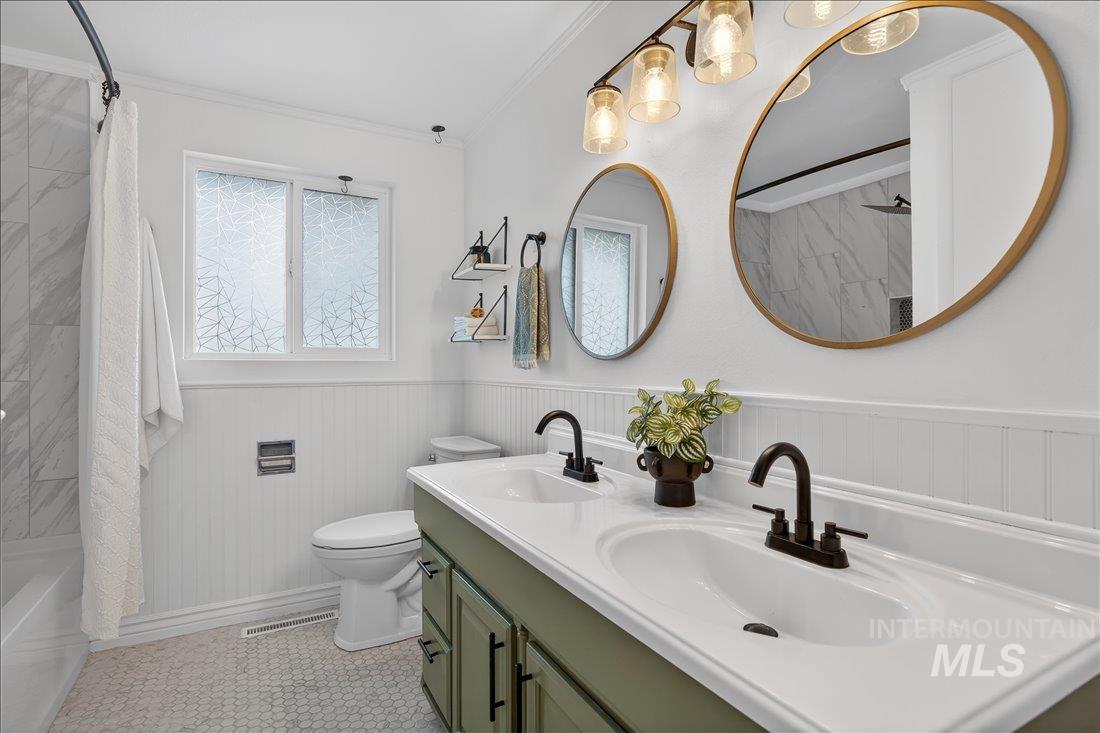 3629 E Clement Rd, Boise, Idaho 83704, 3 Bedrooms, 1.5 Bathrooms, Residential For Sale, Price $584,900,MLS 98980452