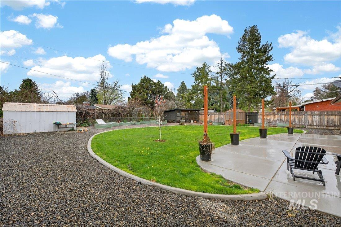 3629 E Clement Rd, Boise, Idaho 83704, 3 Bedrooms, 1.5 Bathrooms, Residential For Sale, Price $584,900,MLS 98980452