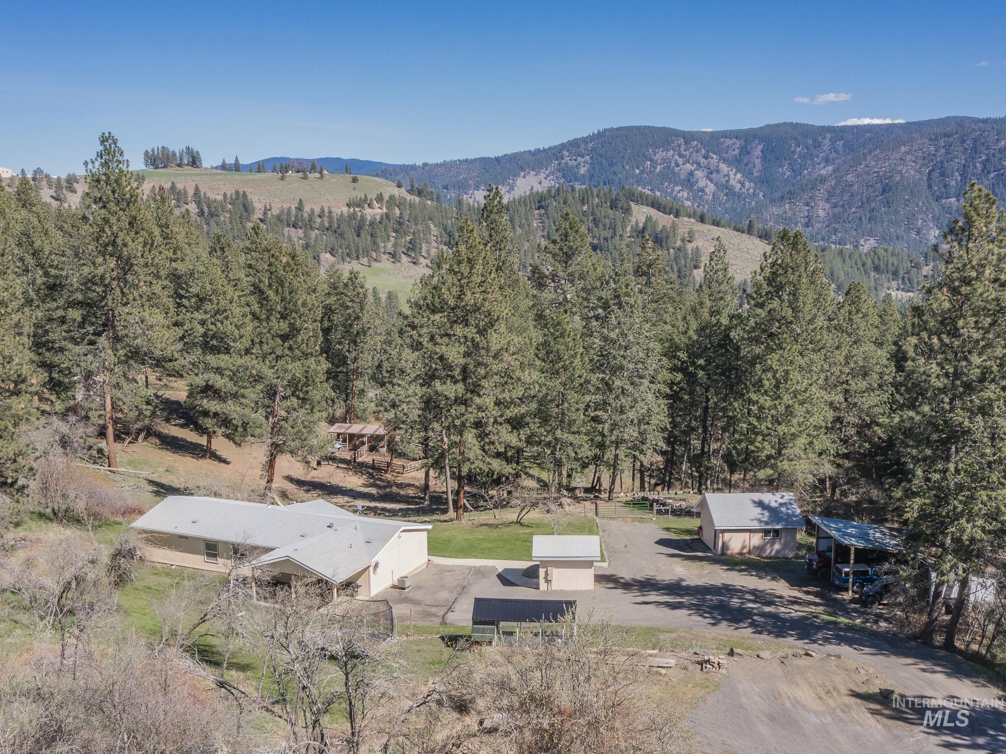 77 Poplar Drive, Grangeville, Idaho 83530, 4 Bedrooms, 2 Bathrooms, Residential For Sale, Price $499,000, 98980453