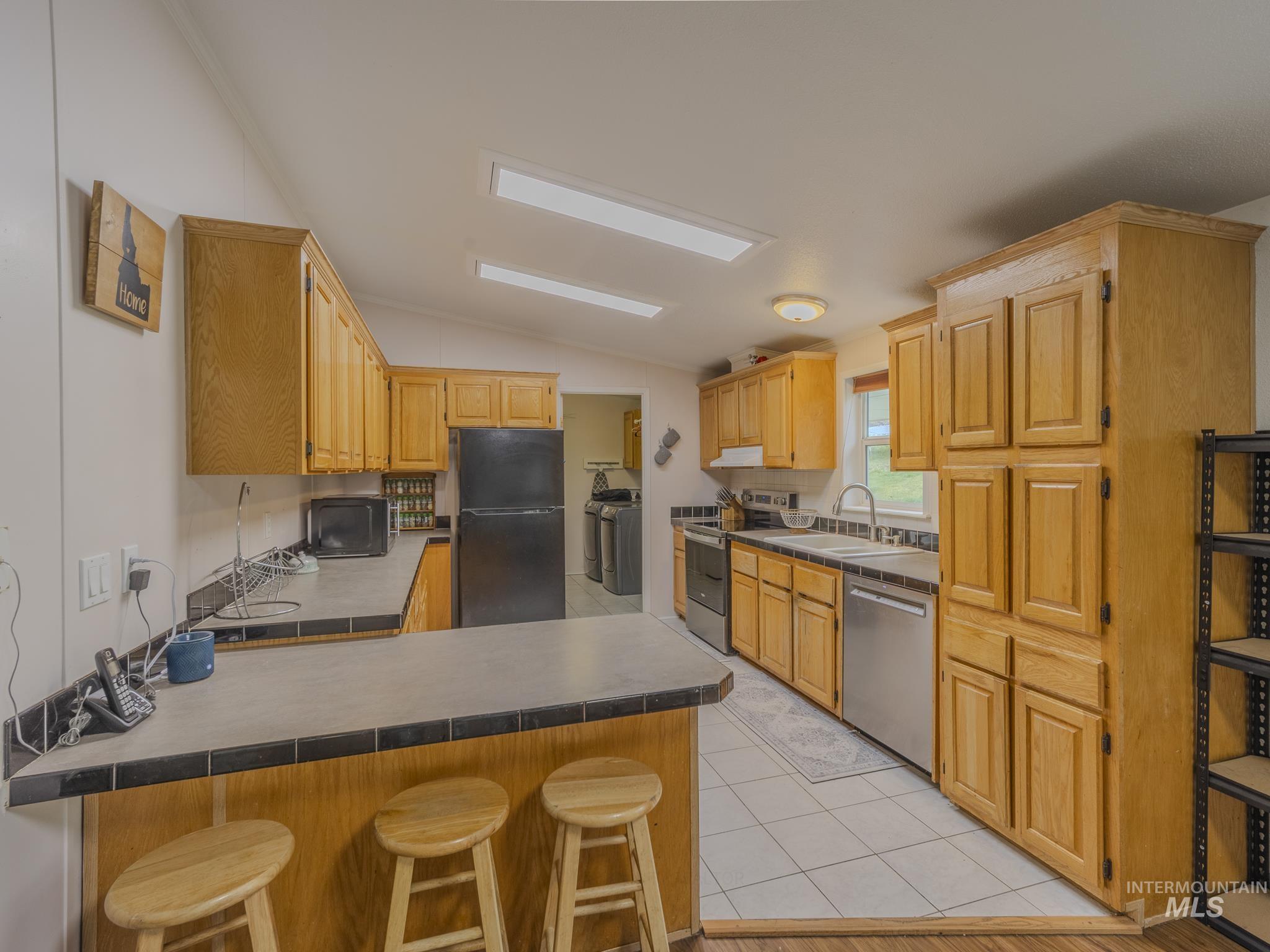 77 Poplar Drive, Grangeville, Idaho 83530, 4 Bedrooms, 2 Bathrooms, Residential For Sale, Price $499,000, 98980453