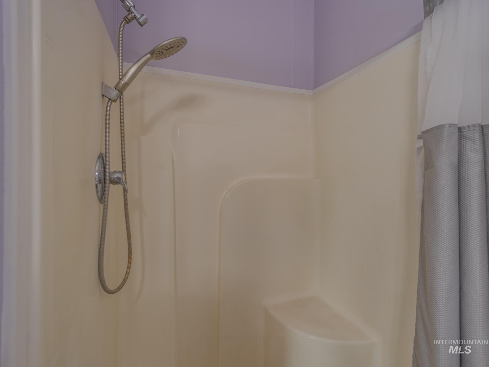 77 Poplar Drive, Grangeville, Idaho 83530, 4 Bedrooms, 2 Bathrooms, Residential For Sale, Price $499,000, 98980453