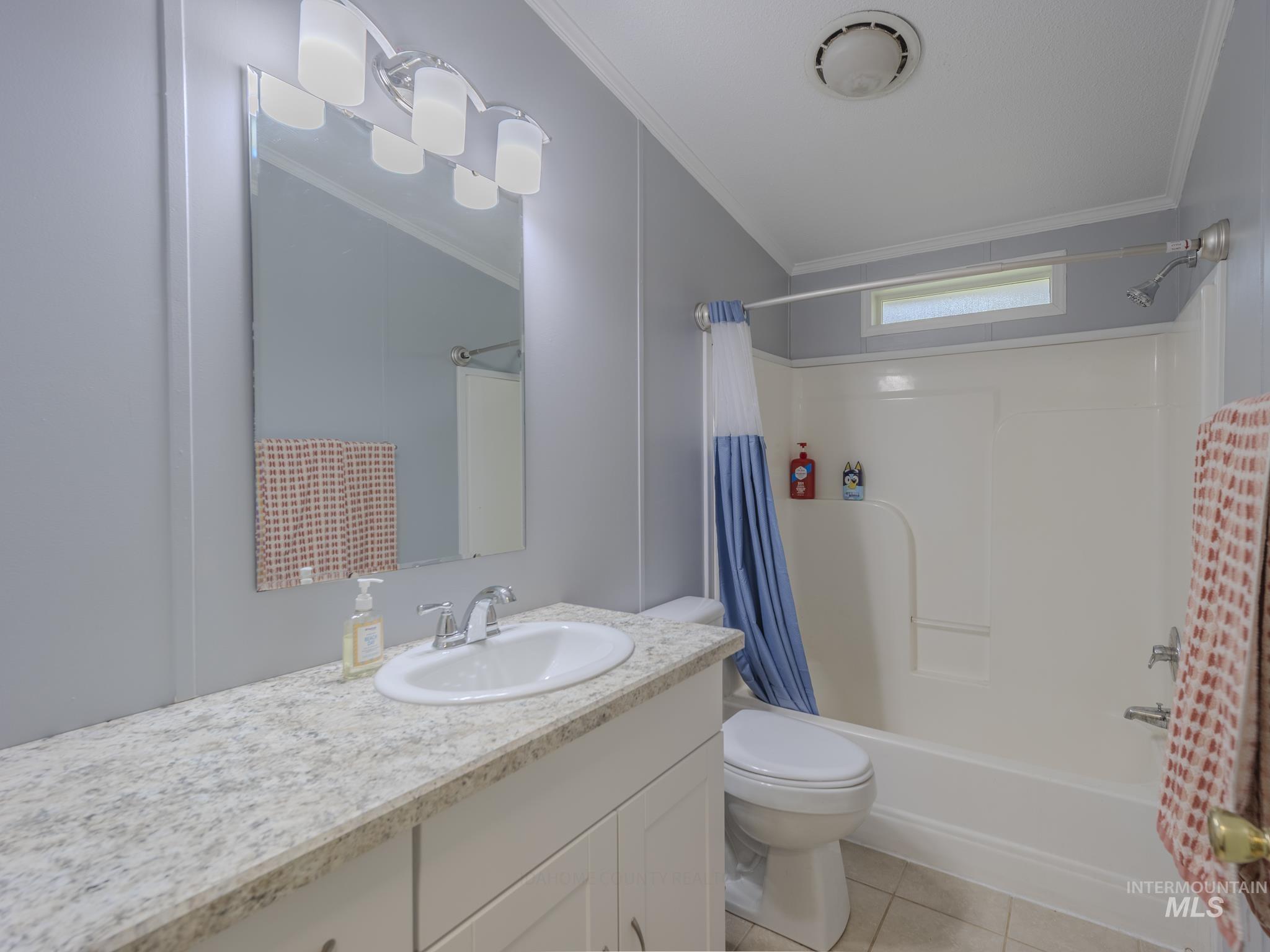 77 Poplar Drive, Grangeville, Idaho 83530, 4 Bedrooms, 2 Bathrooms, Residential For Sale, Price $499,000, 98980453