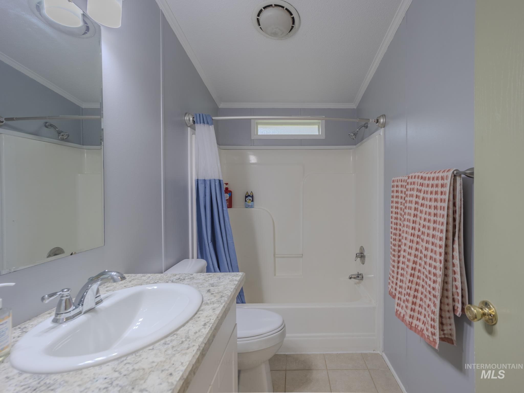 77 Poplar Drive, Grangeville, Idaho 83530, 4 Bedrooms, 2 Bathrooms, Residential For Sale, Price $499,000, 98980453