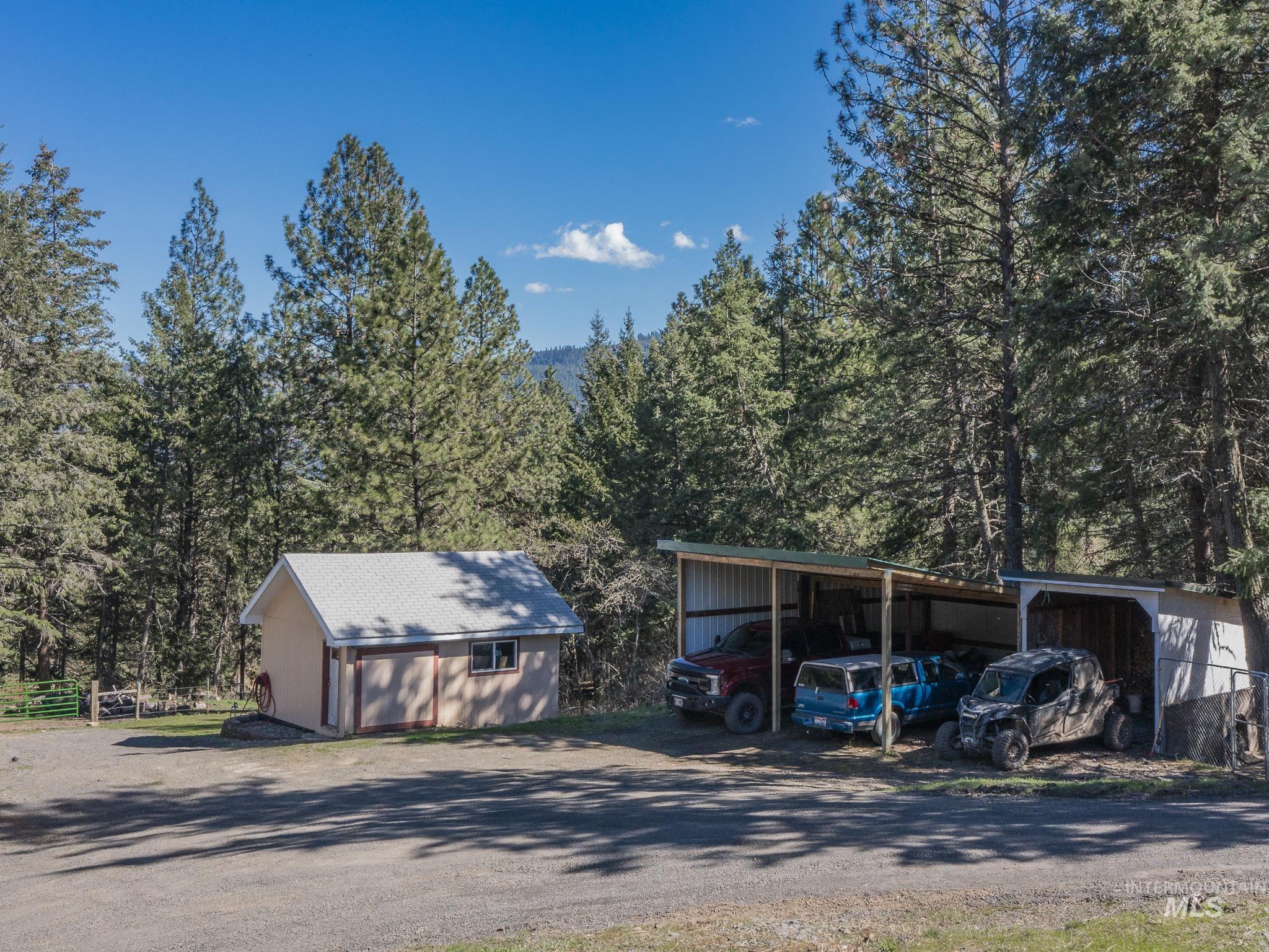 77 Poplar Drive, Grangeville, Idaho 83530, 4 Bedrooms, 2 Bathrooms, Residential For Sale, Price $499,000, 98980453
