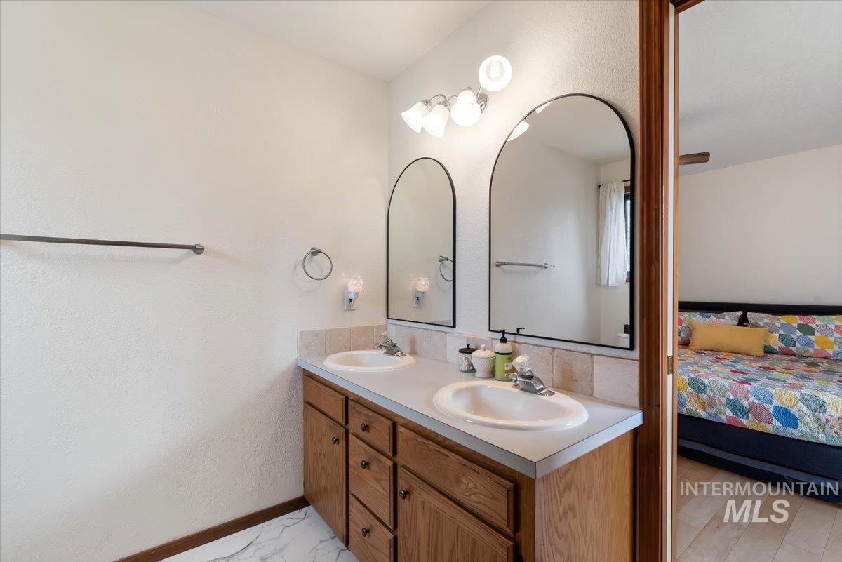 15335 David St, Caldwell, Idaho 83607, 5 Bedrooms, 3 Bathrooms, Residential For Sale, Price $579,900, 98980454