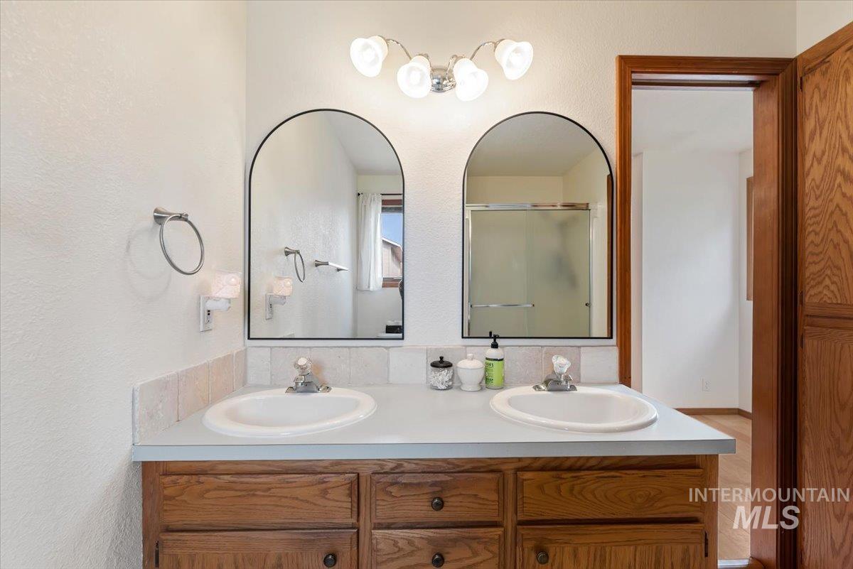 15335 David St, Caldwell, Idaho 83607, 5 Bedrooms, 3 Bathrooms, Residential For Sale, Price $579,900, 98980454