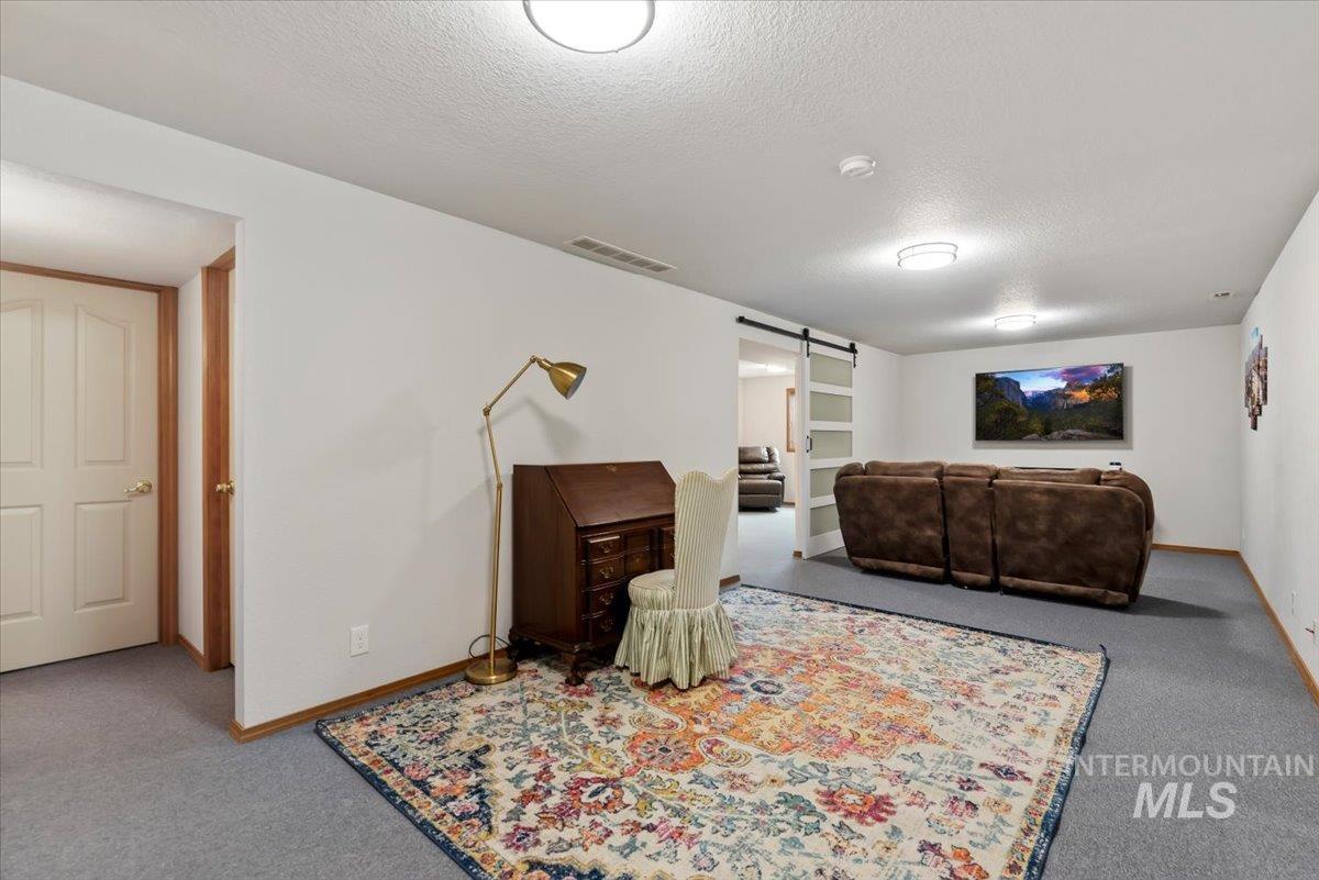 15335 David St, Caldwell, Idaho 83607, 5 Bedrooms, 3 Bathrooms, Residential For Sale, Price $589,000,MLS 98980454