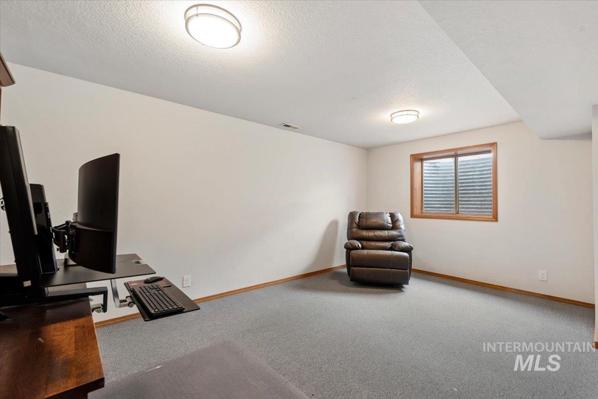 15335 David St, Caldwell, Idaho 83607, 5 Bedrooms, 3 Bathrooms, Residential For Sale, Price $589,000,MLS 98980454