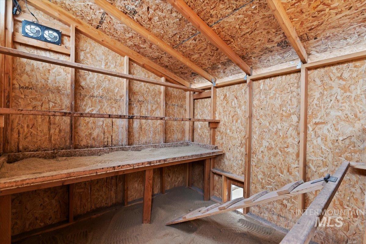 15335 David St, Caldwell, Idaho 83607, 5 Bedrooms, 3 Bathrooms, Residential For Sale, Price $589,000,MLS 98980454