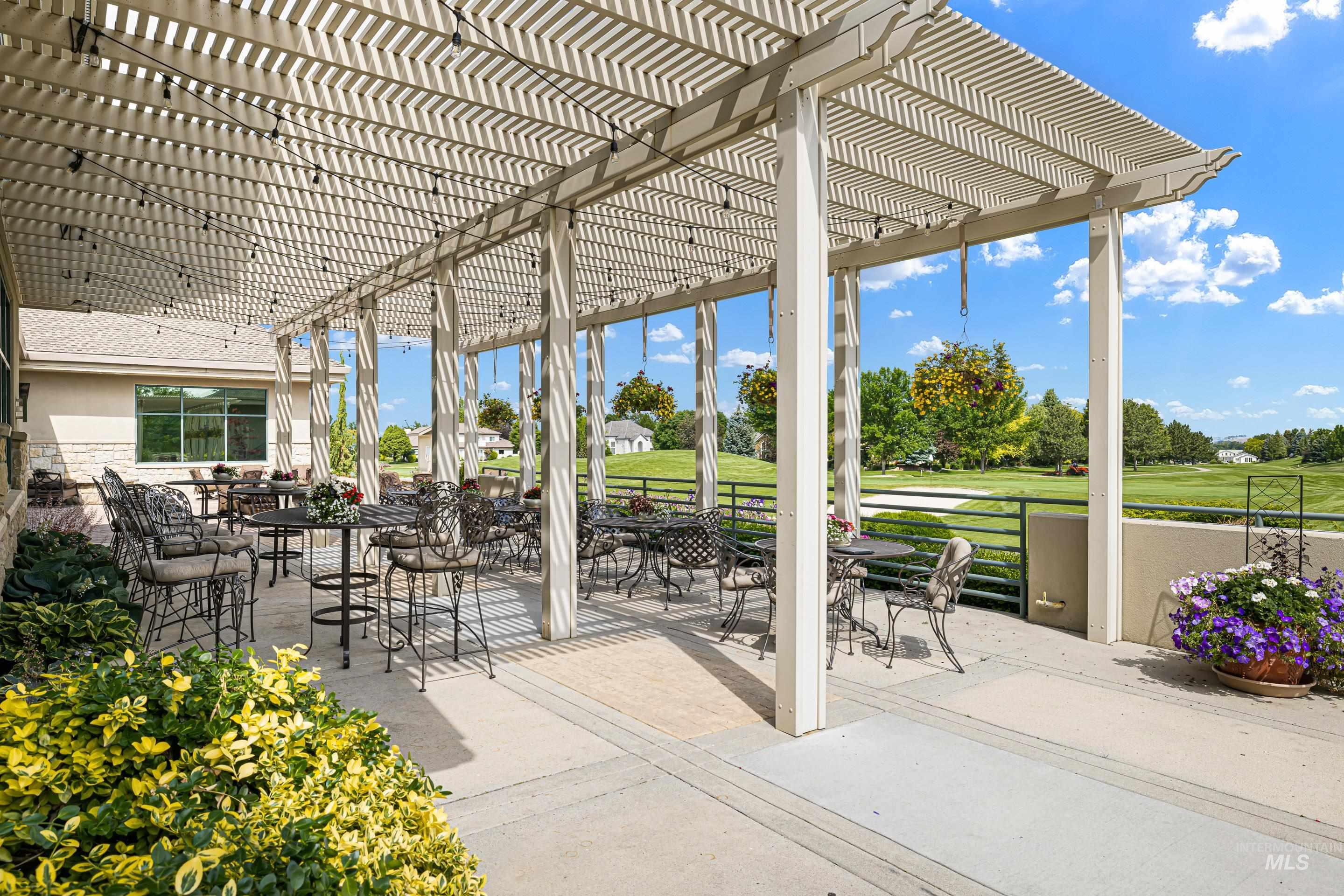 3672 W Red Jade Ct, Meridian, Idaho 83646, 3 Bedrooms, 2.5 Bathrooms, Residential For Sale, Price $1,399,000,MLS 98980457