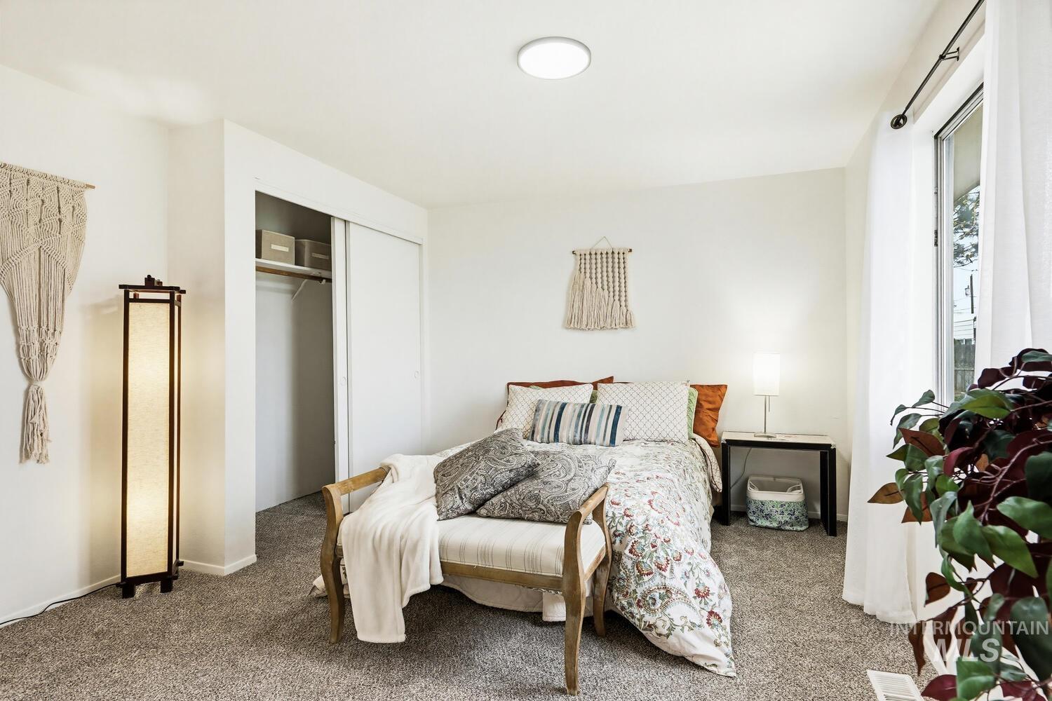 906 E 4th, Emmett, Idaho 83617, 3 Bedrooms, 1.5 Bathrooms, Residential For Sale, Price $315,000,MLS 98980459